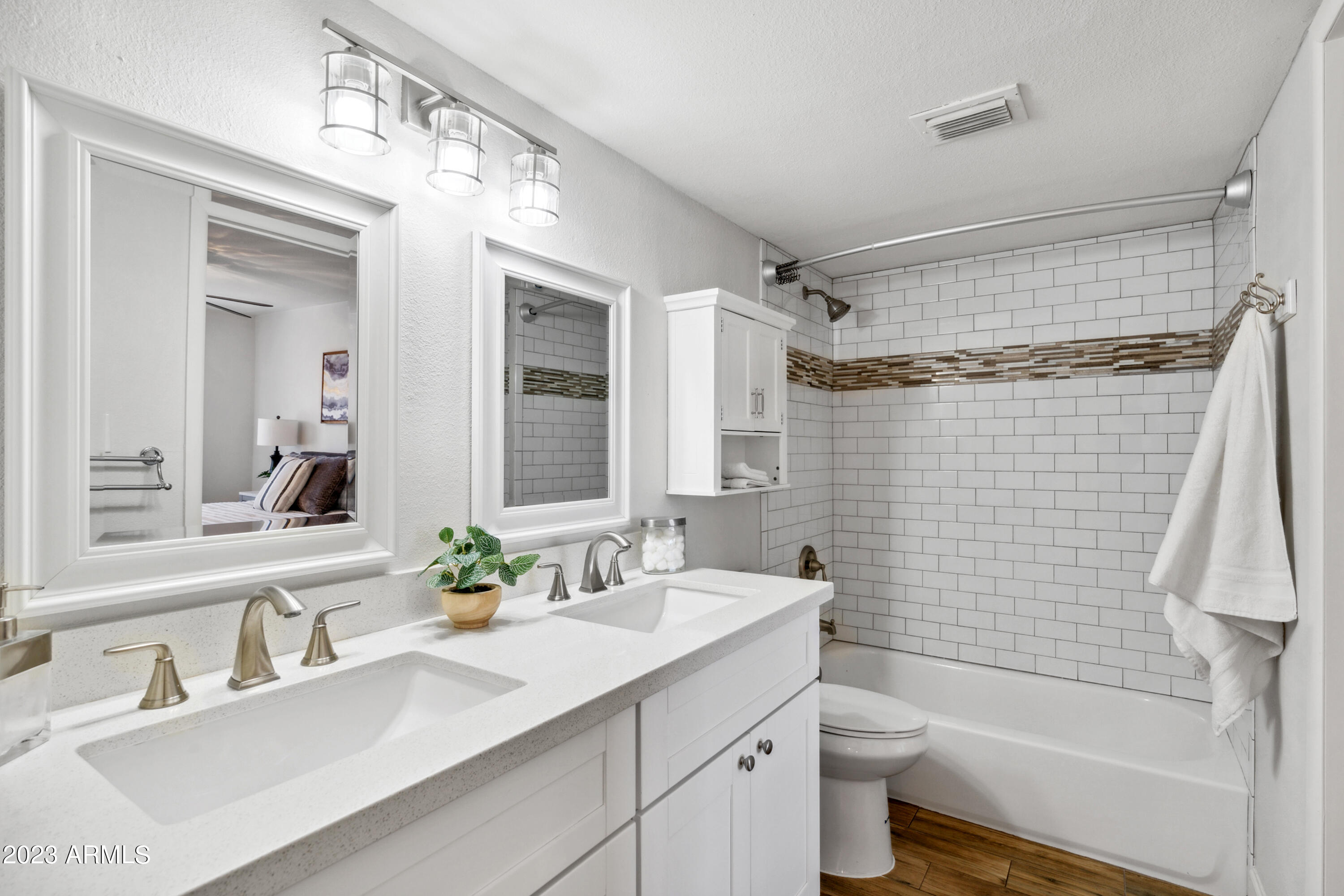 5601 N 79TH Street 3