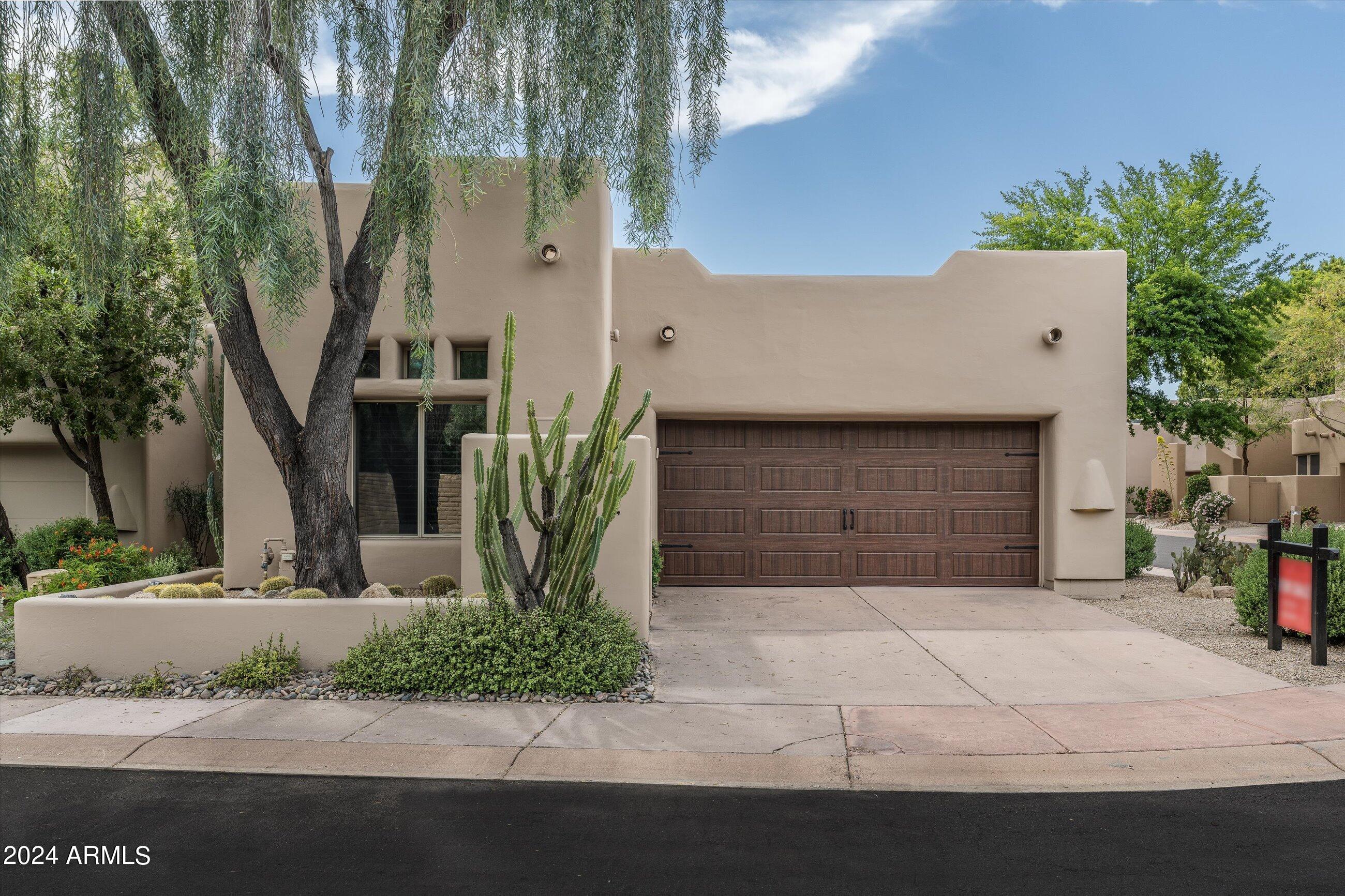 6711 E CAMELBACK Road 33