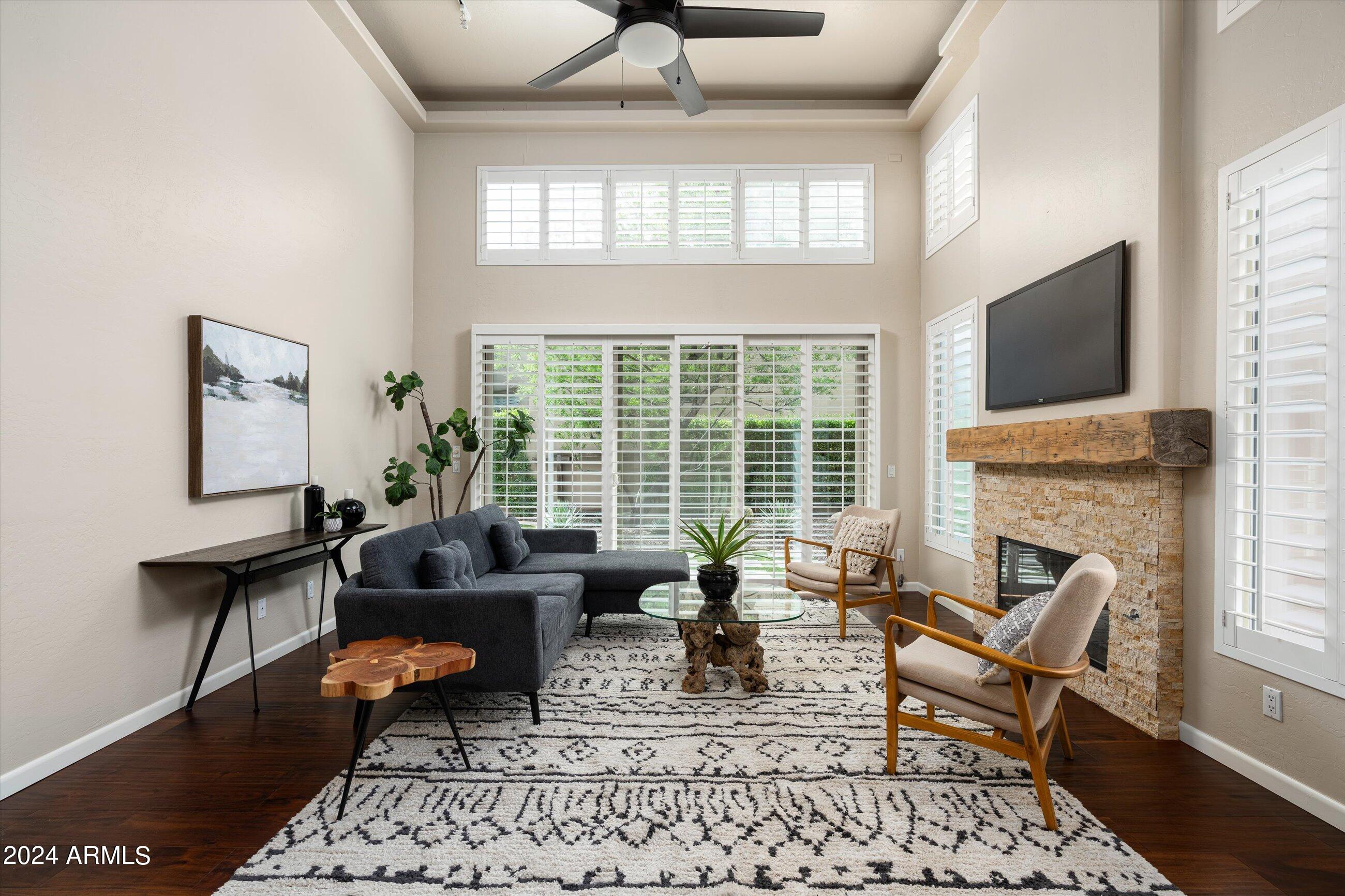 6711 E CAMELBACK Road 33