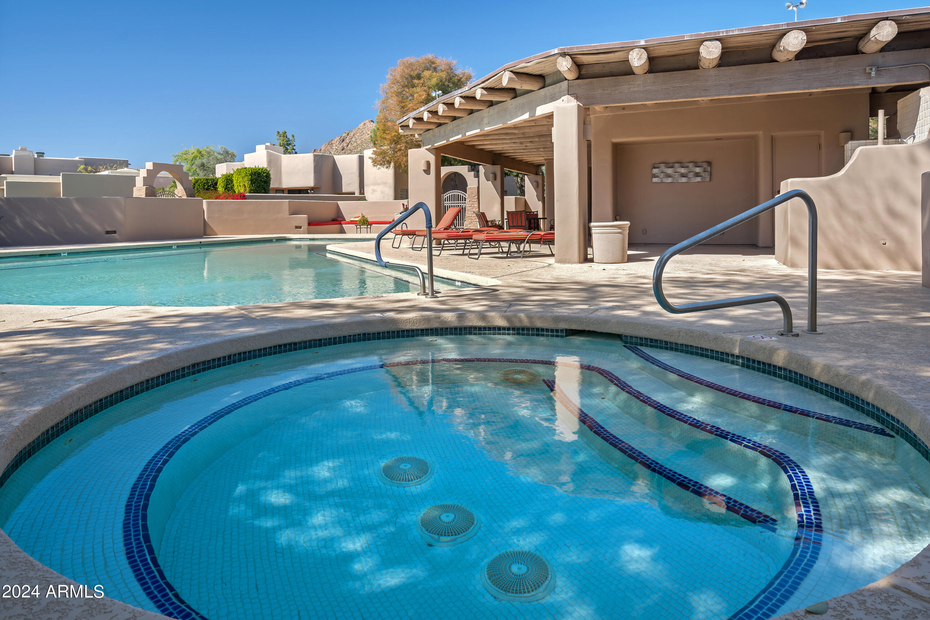 6711 E CAMELBACK Road 33