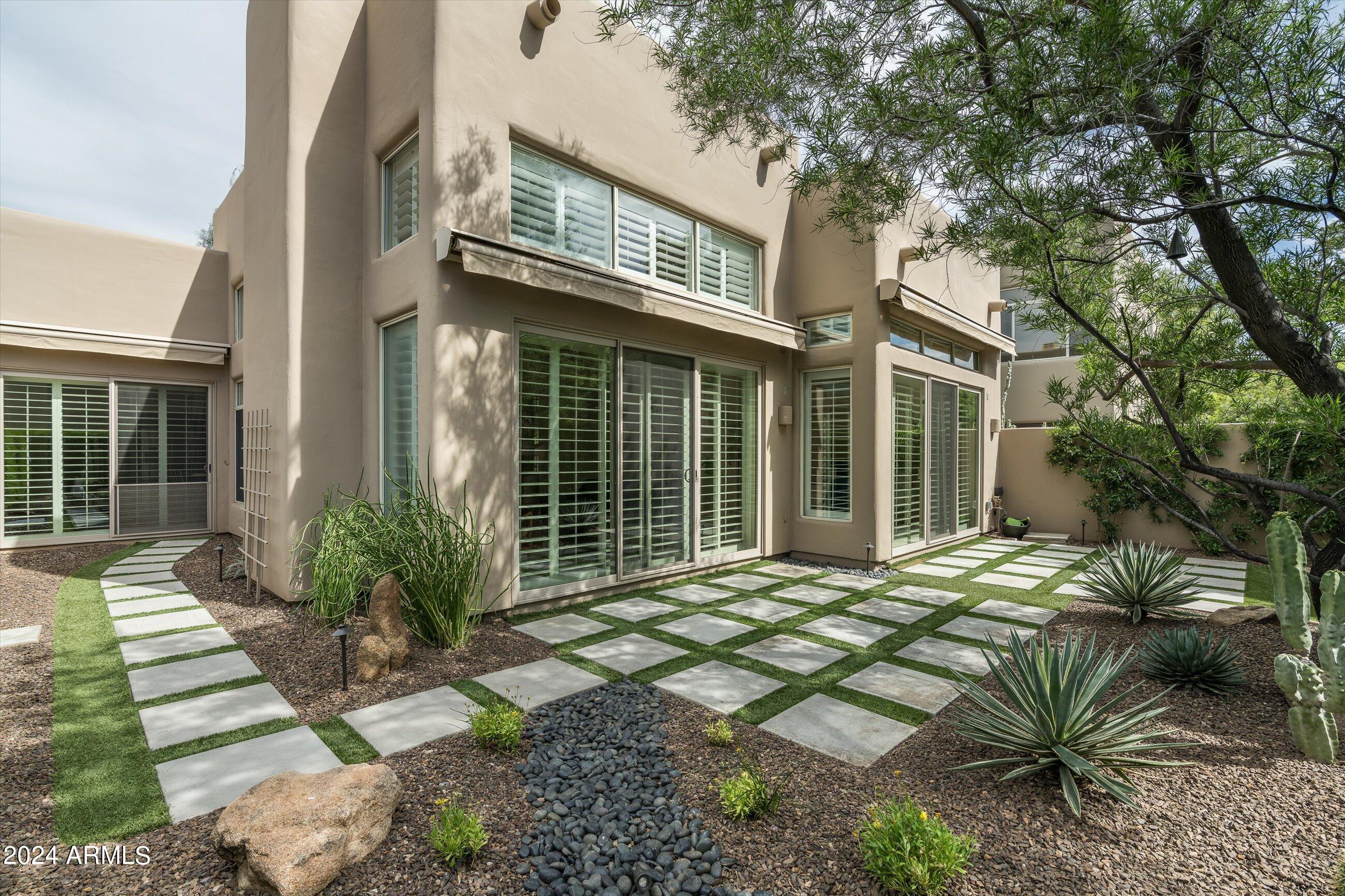 6711 E CAMELBACK Road 33