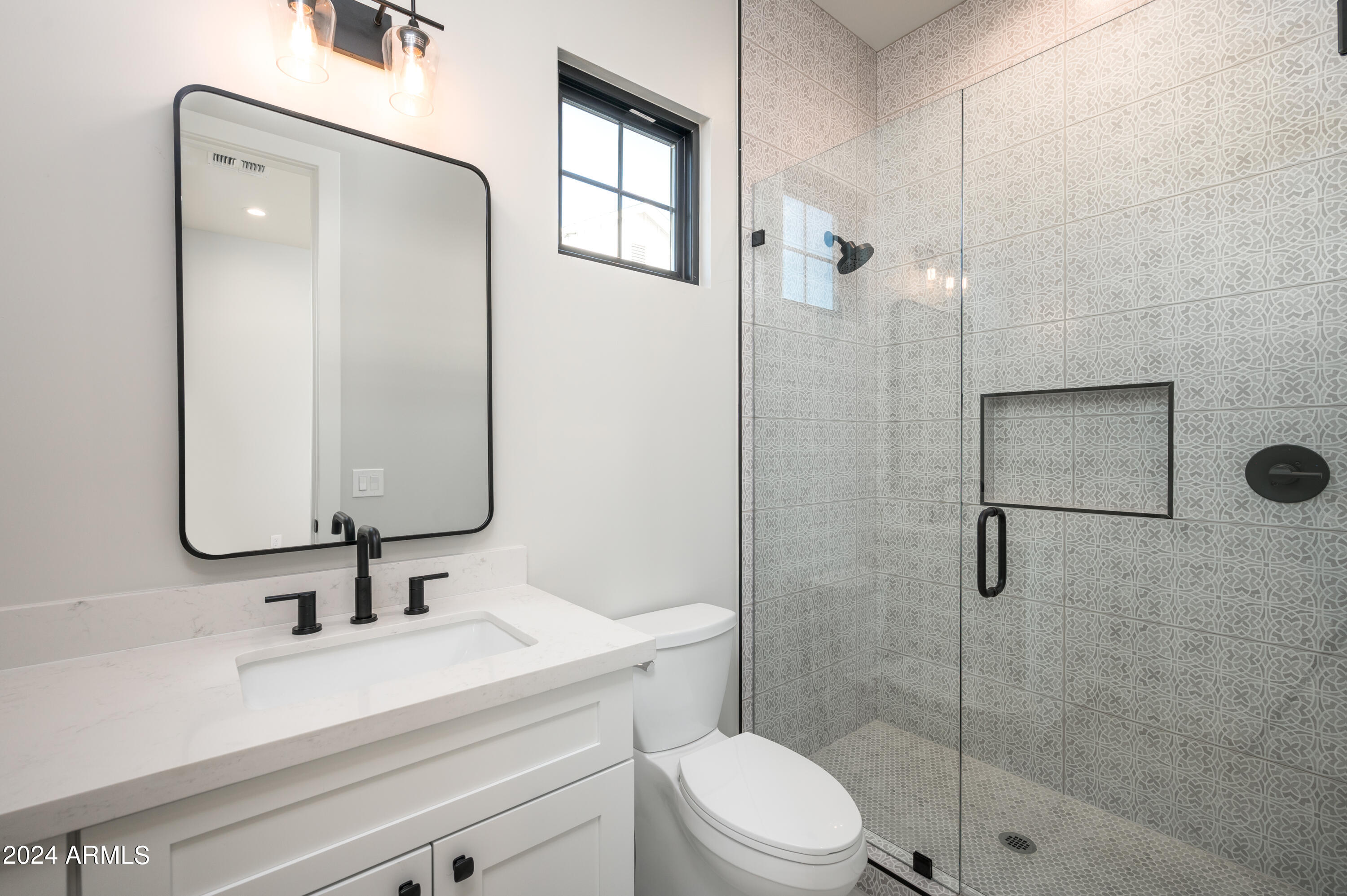 4164 E CAMELBACK Road