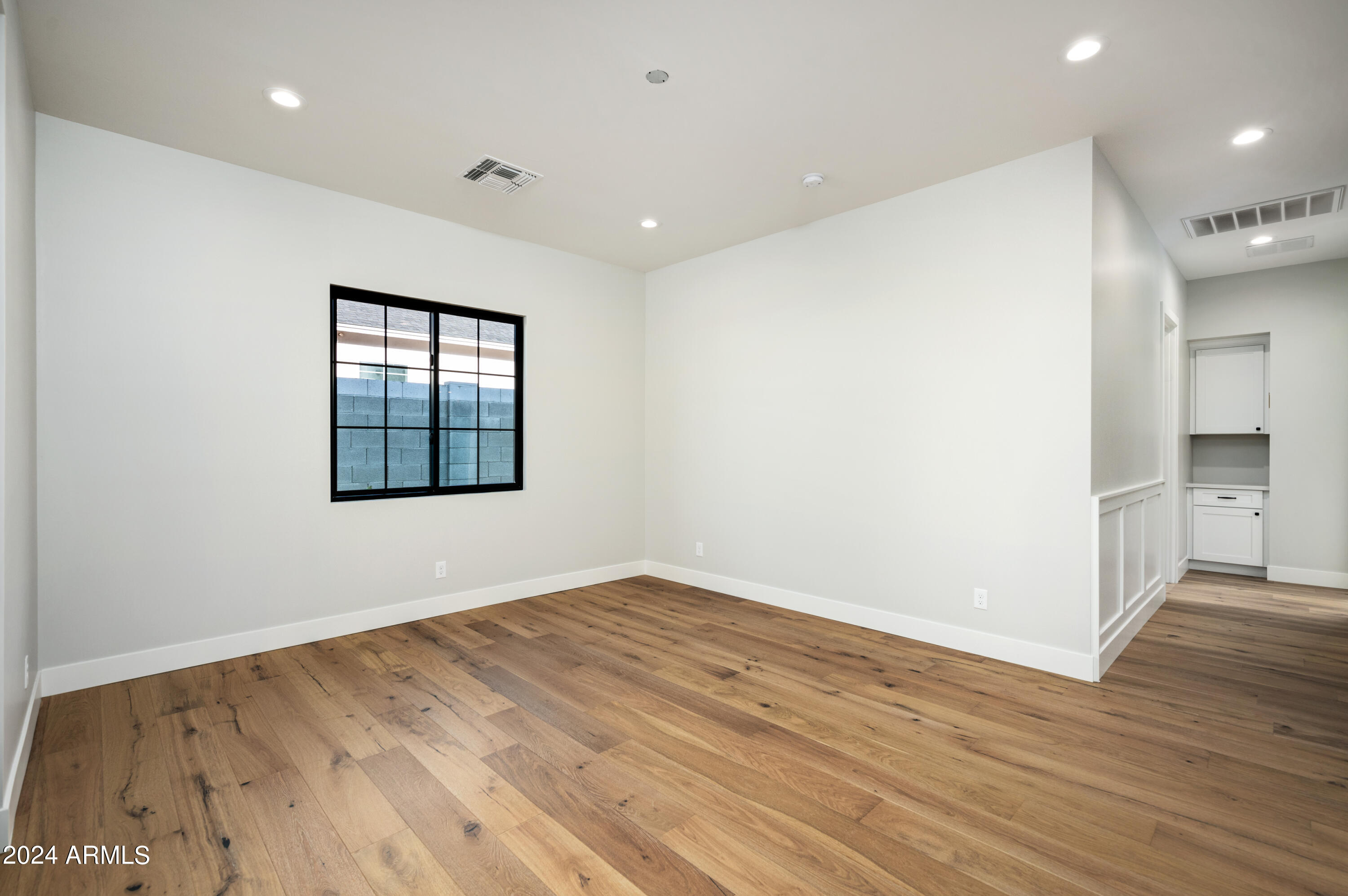 4164 E CAMELBACK Road