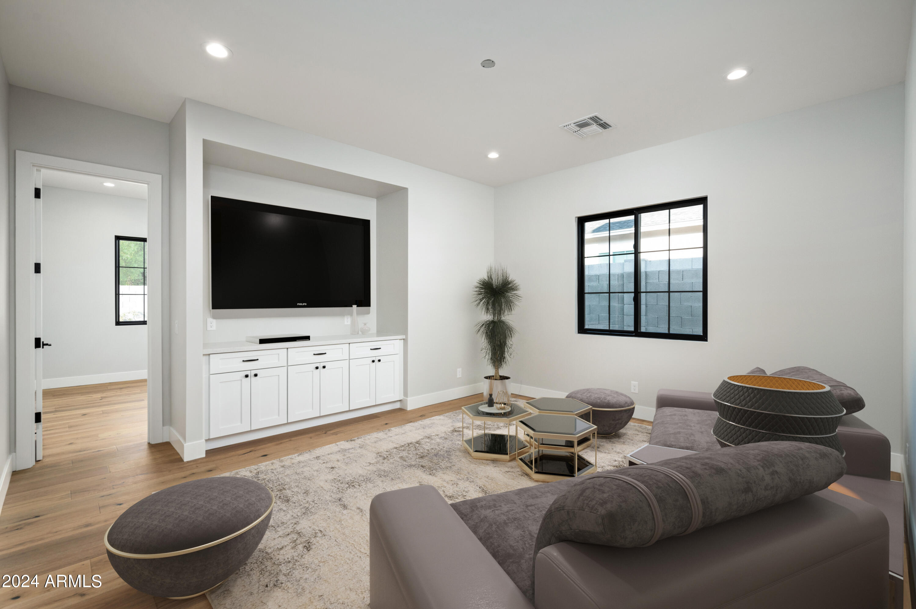 4164 E CAMELBACK Road