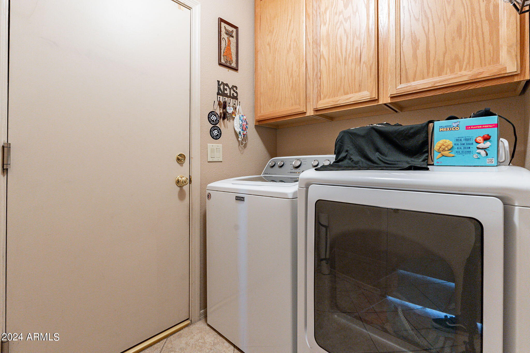 843 E SHEFFIELD Avenue