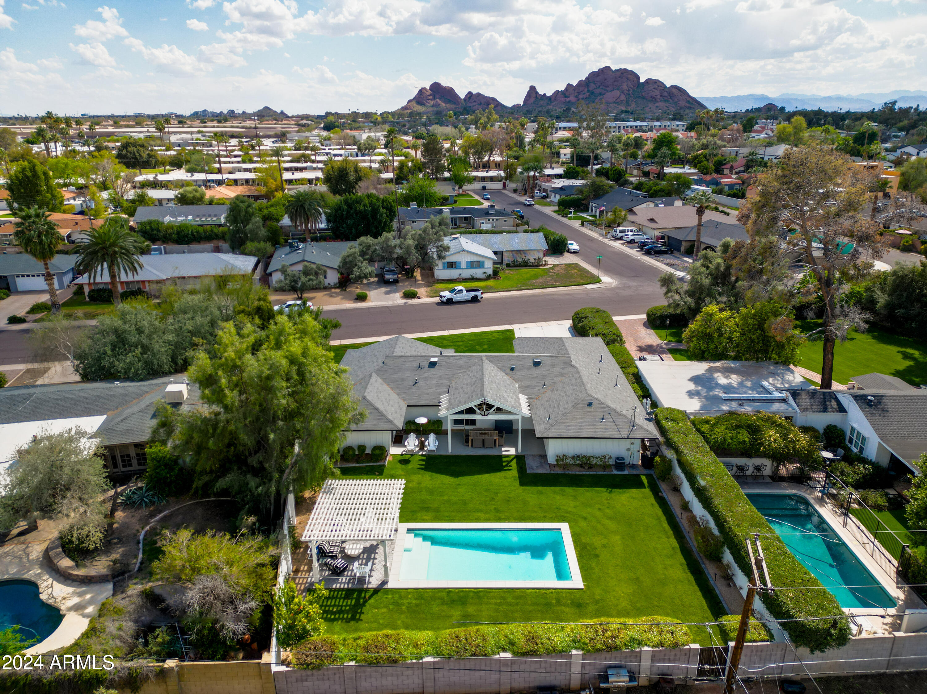 6202 E ROSE CIRCLE Drive