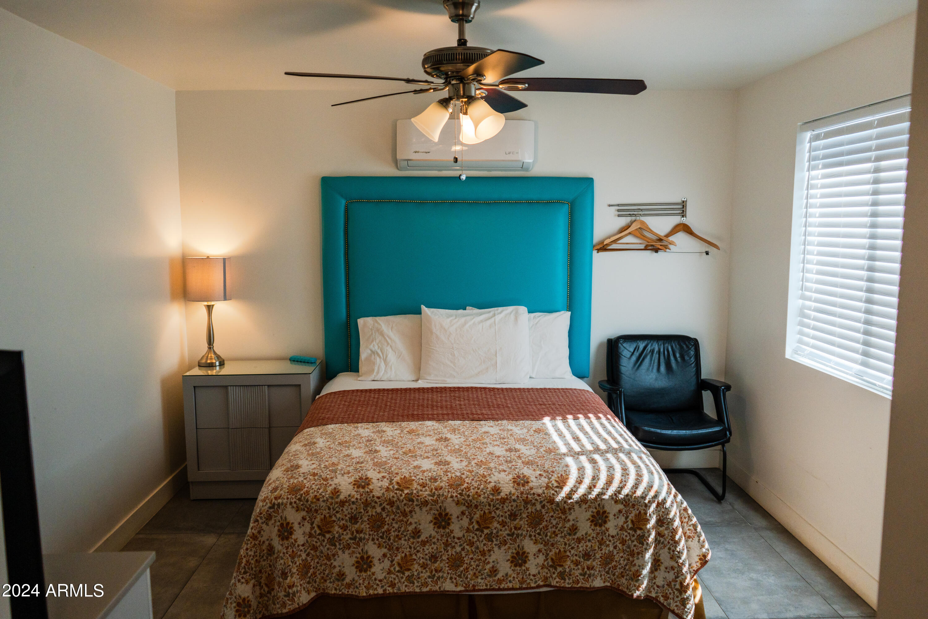 2145 W FAIRMOUNT Avenue