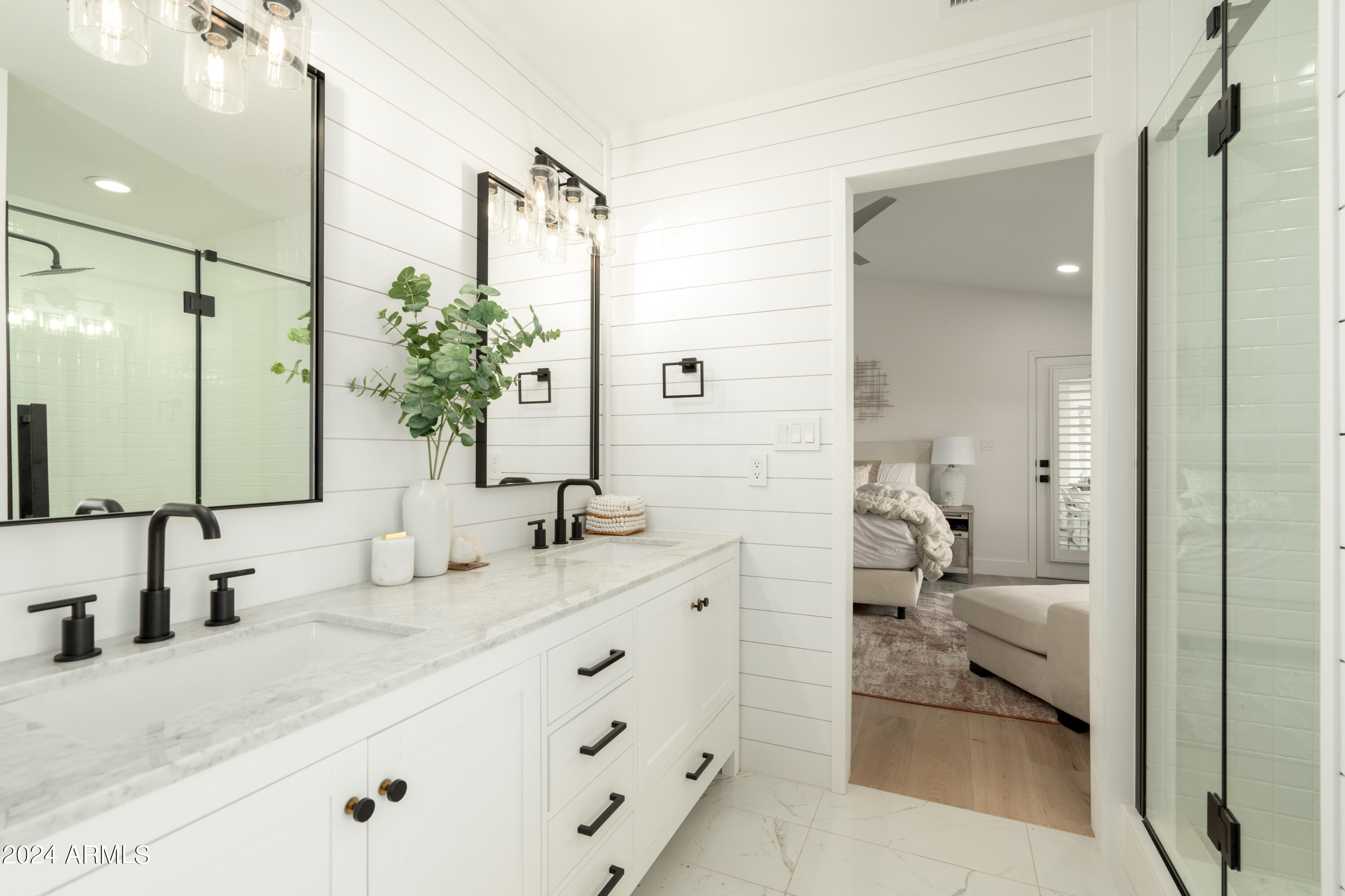 8634 E CLUBHOUSE Way