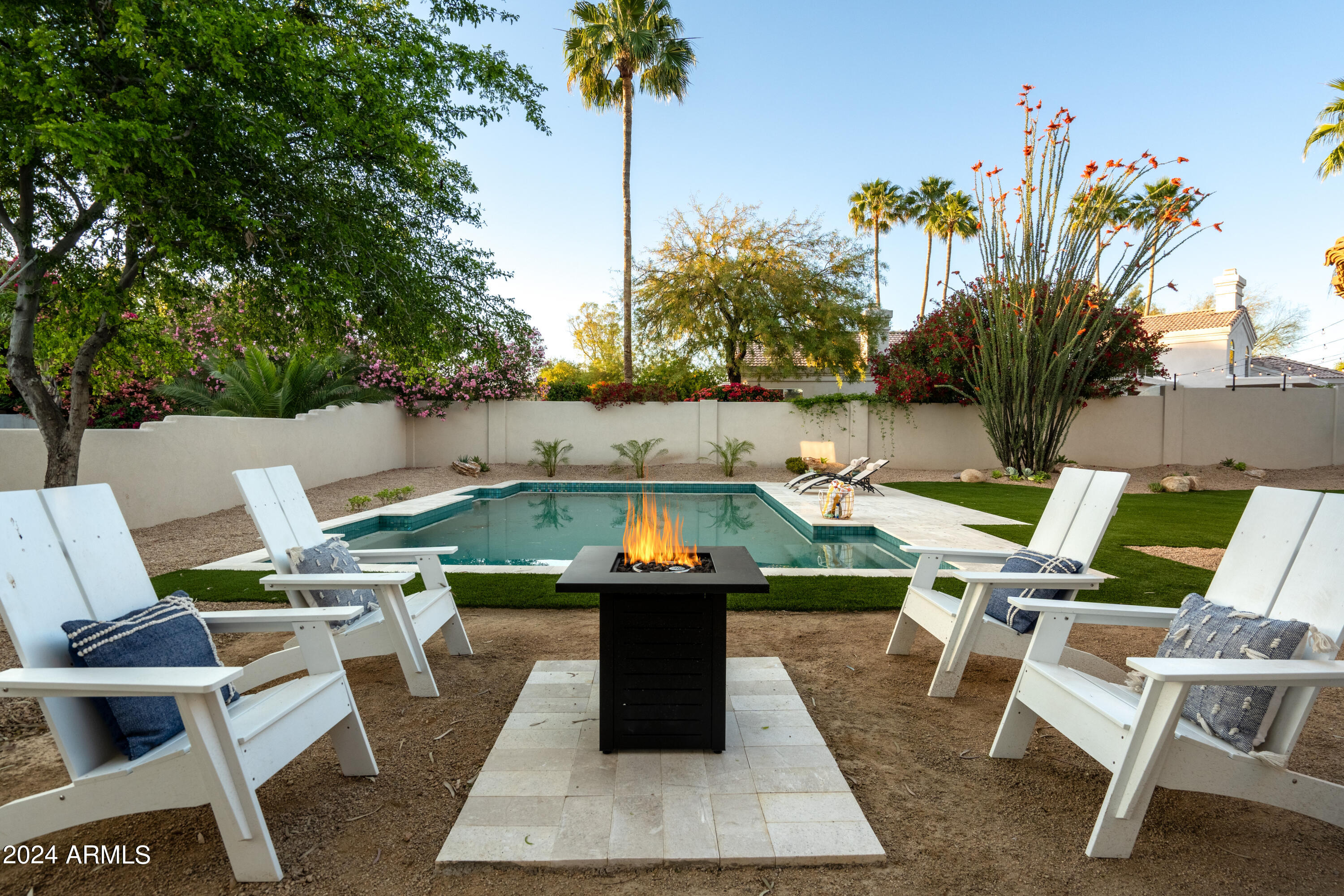 8634 E CLUBHOUSE Way