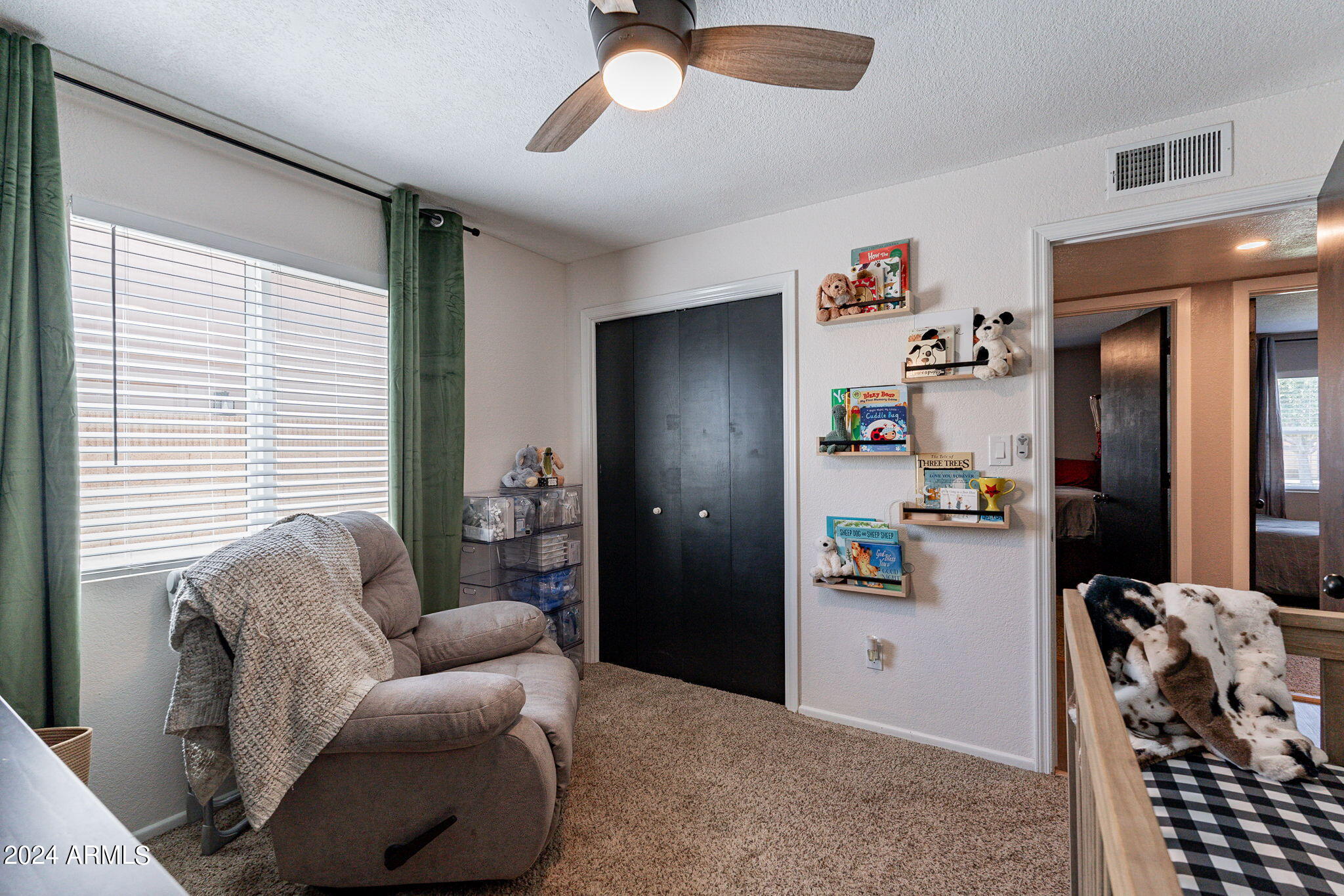 2442 E EVERGREEN Street