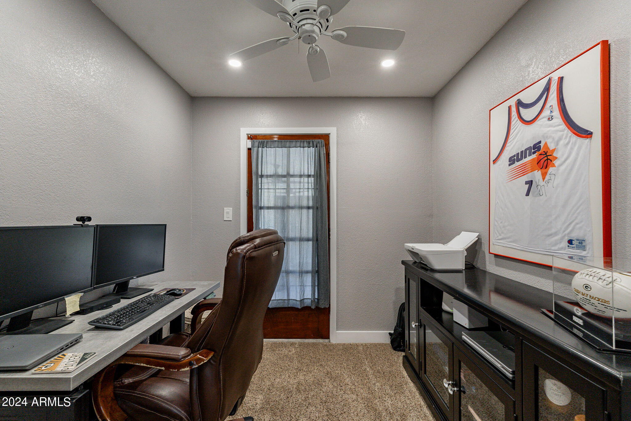 2442 E EVERGREEN Street