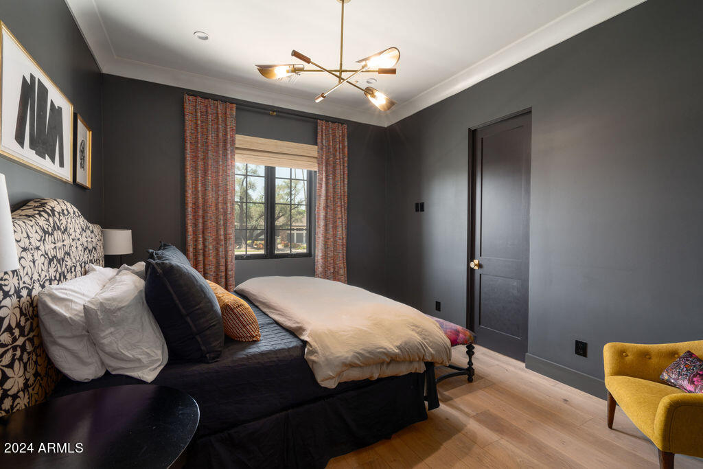 6044 E CALLE DEL PAISANO