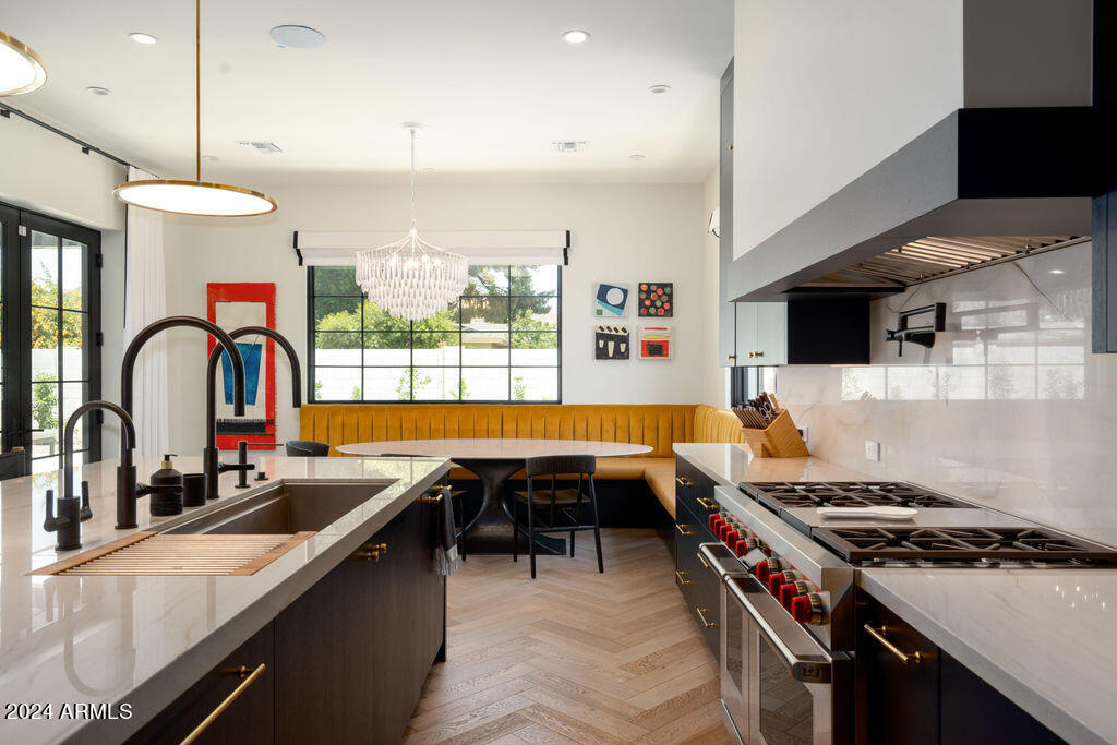 6044 E CALLE DEL PAISANO