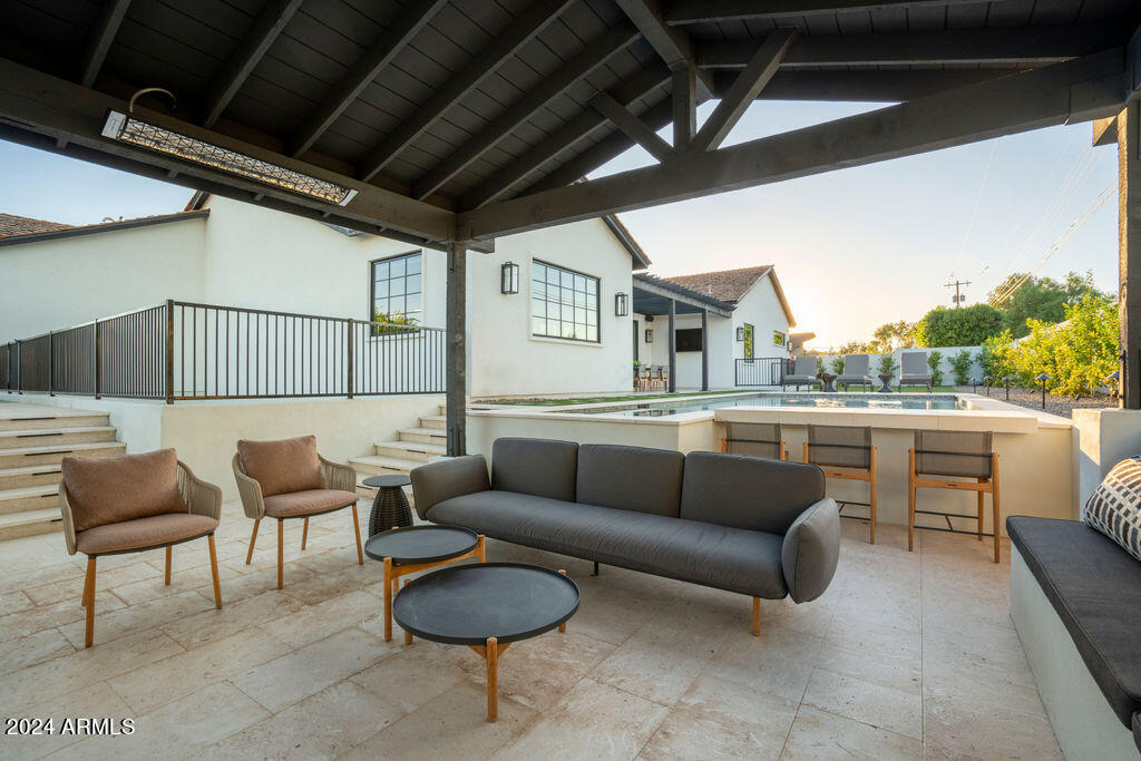 6044 E CALLE DEL PAISANO