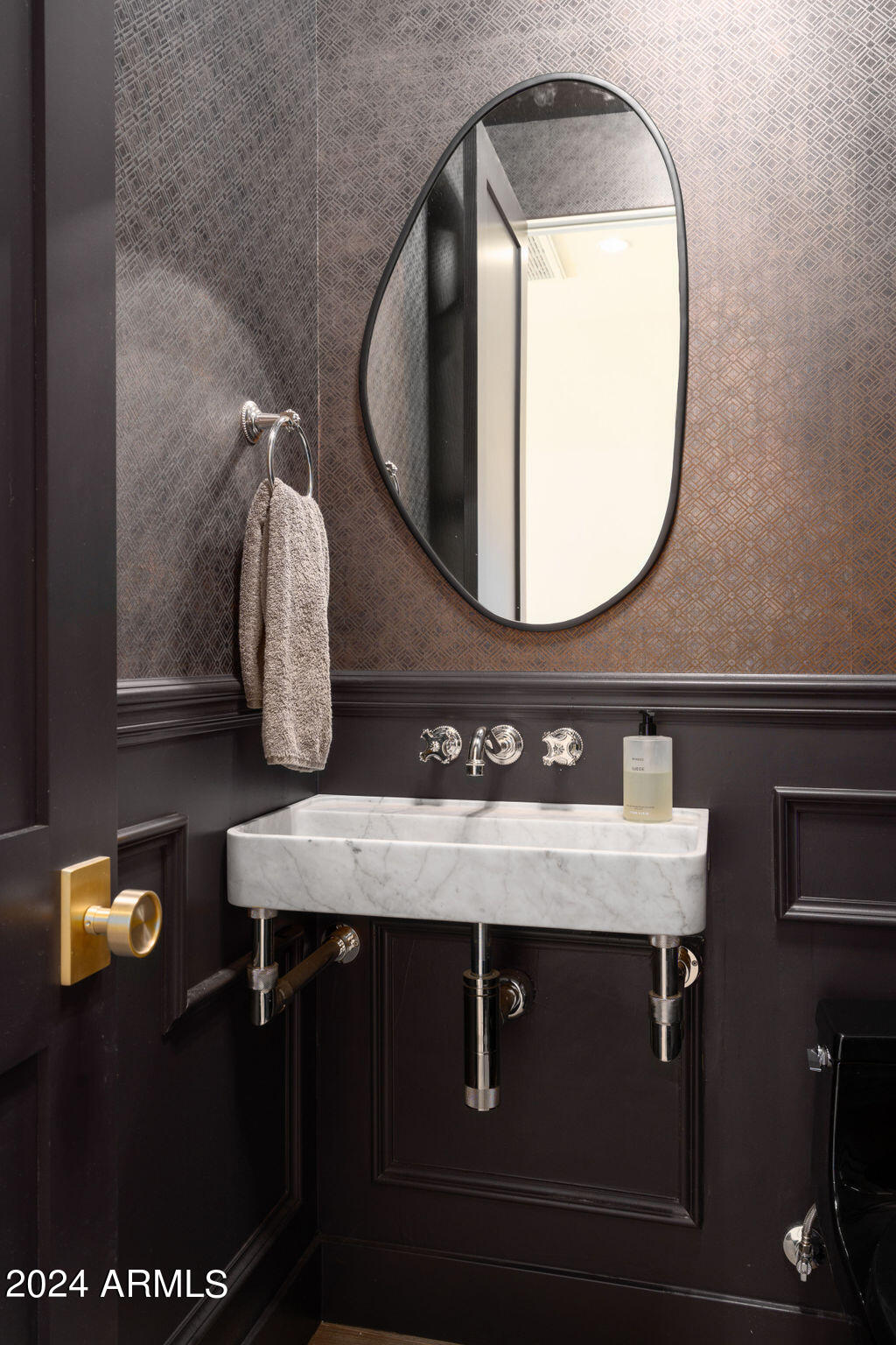 6044 E CALLE DEL PAISANO