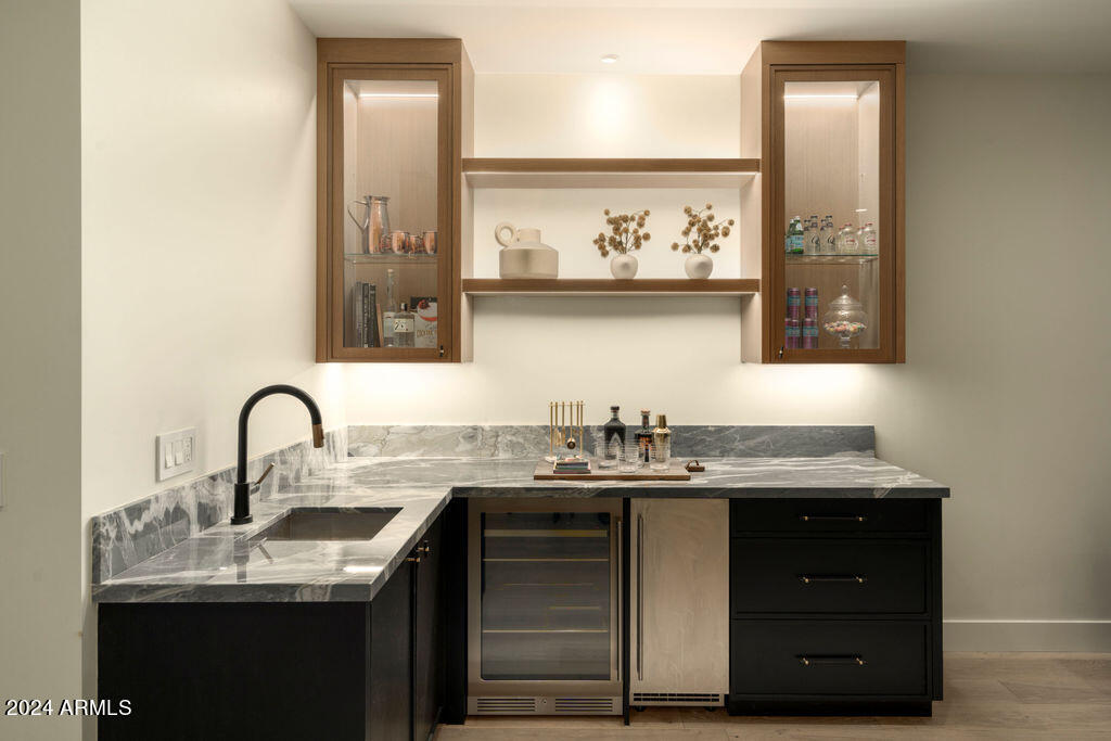 6044 E CALLE DEL PAISANO