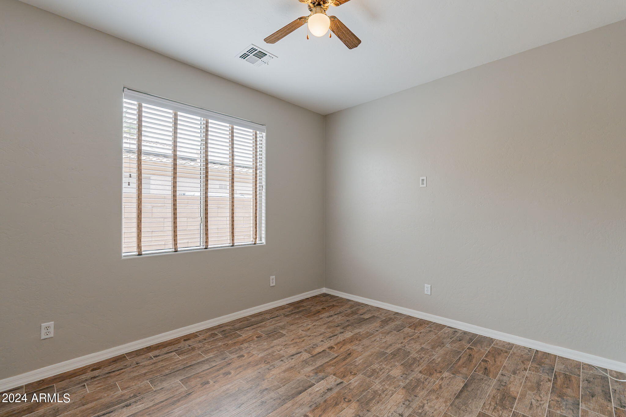 14587 W HILLSIDE Street