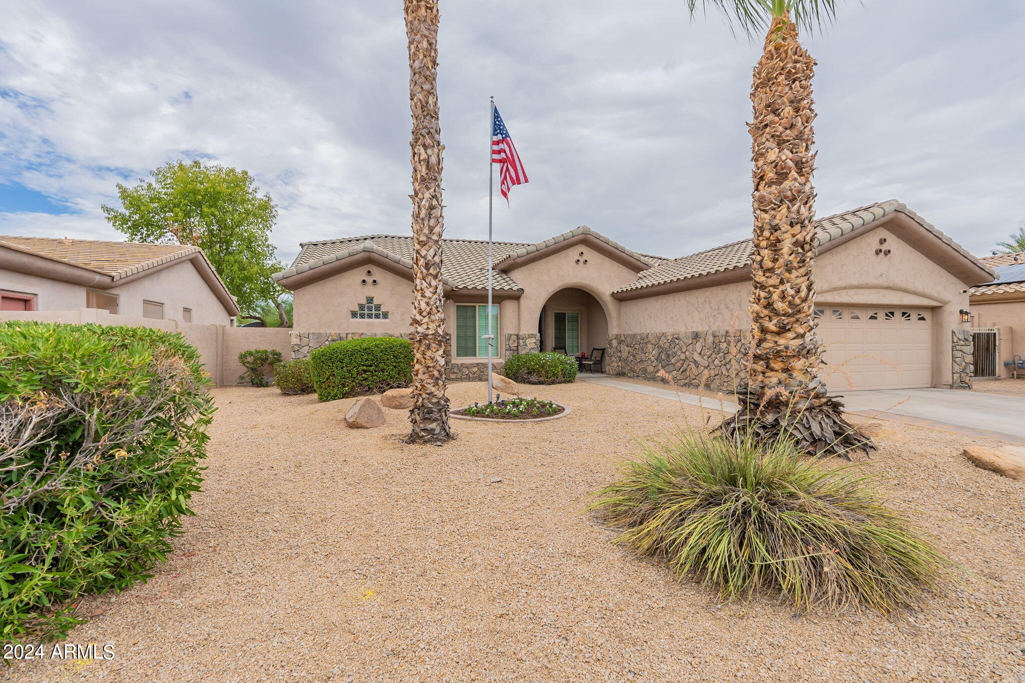 14587 W HILLSIDE Street