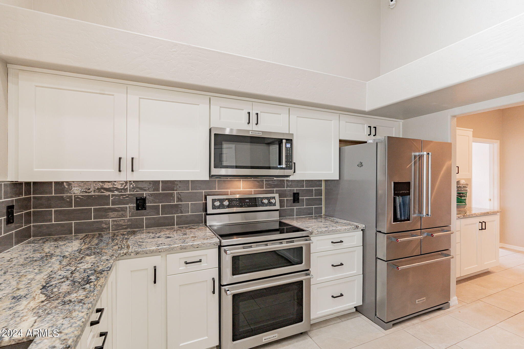 14587 W HILLSIDE Street