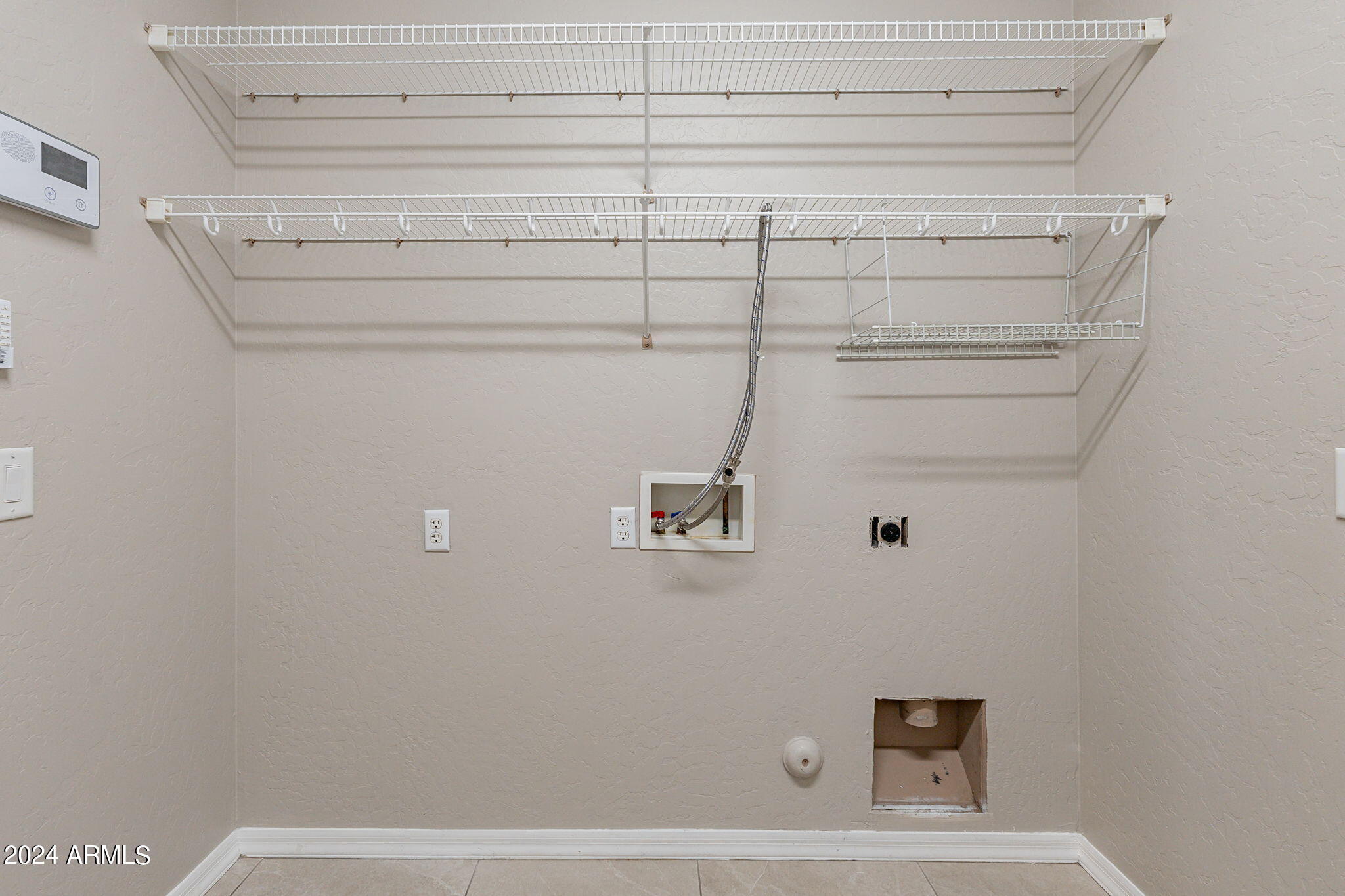 14587 W HILLSIDE Street