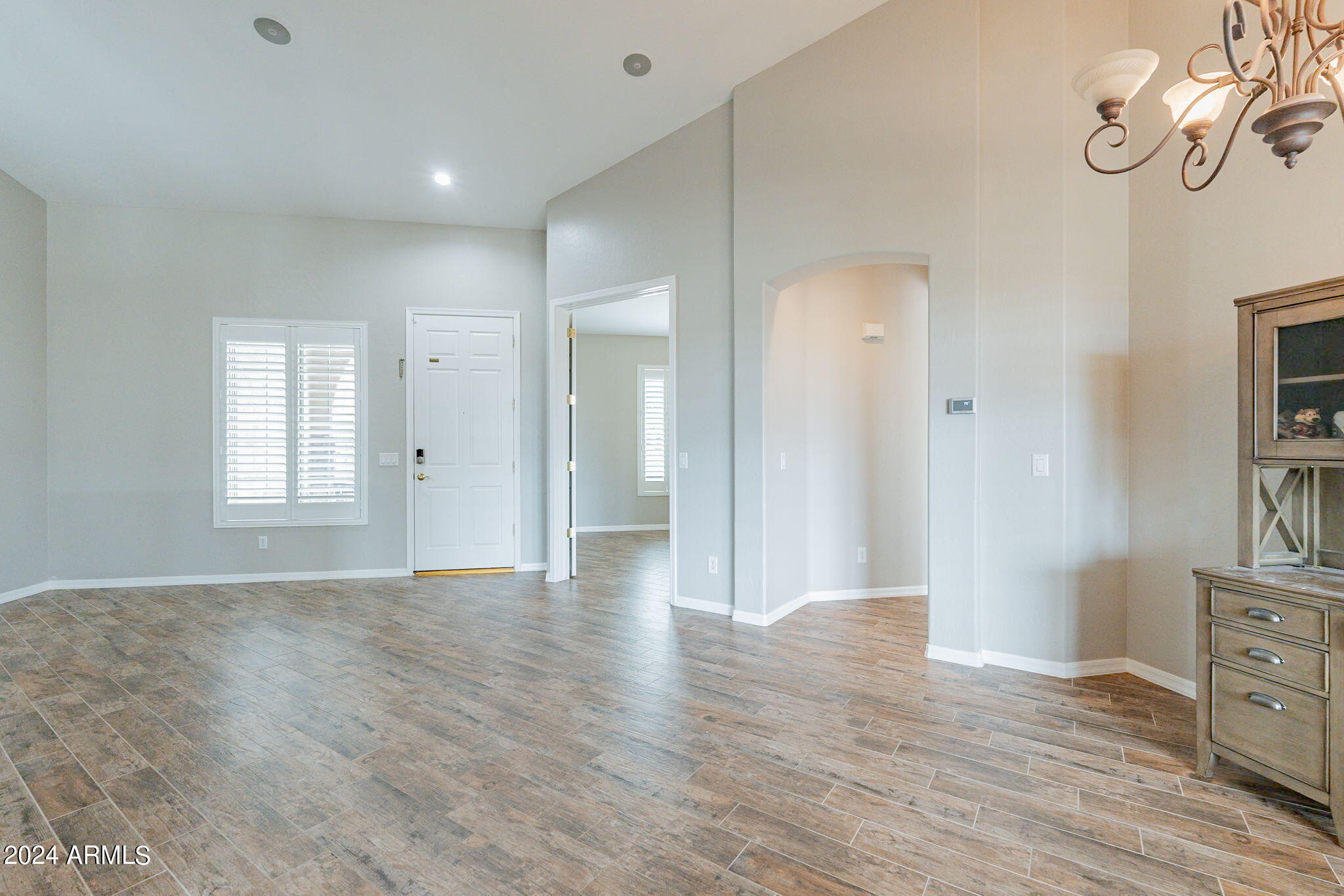 14587 W HILLSIDE Street