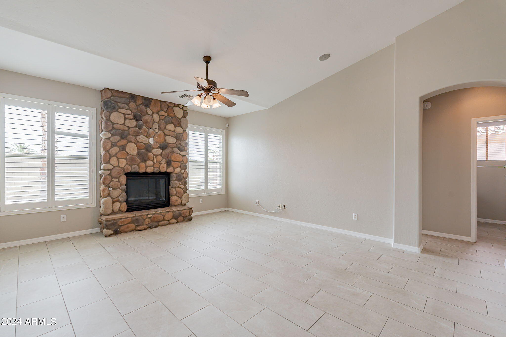 14587 W HILLSIDE Street