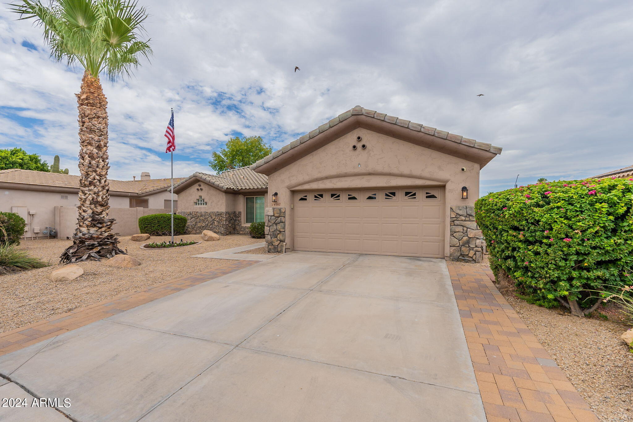 14587 W HILLSIDE Street