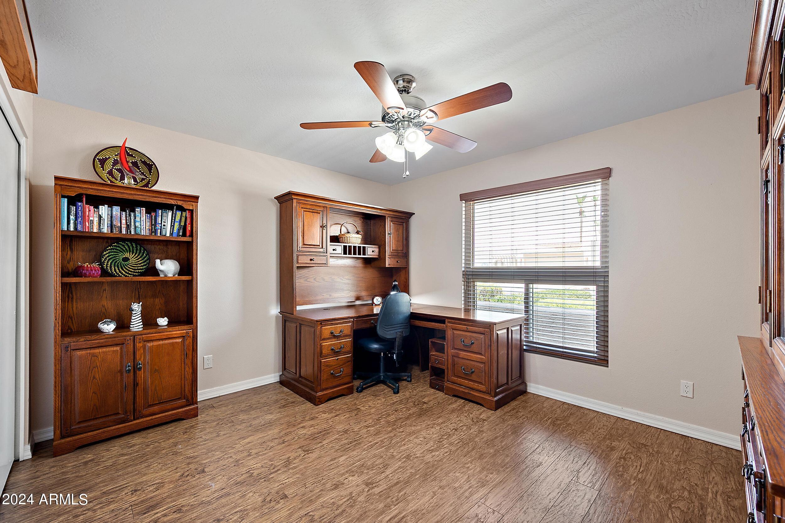 10409 E TWILIGHT Drive