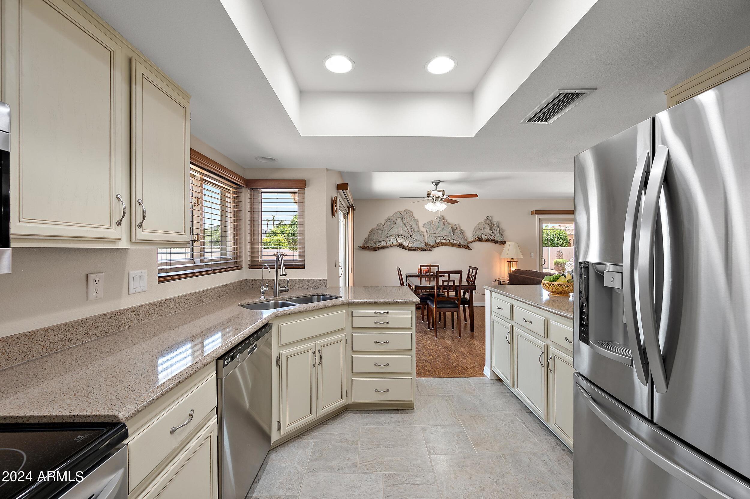 10409 E TWILIGHT Drive