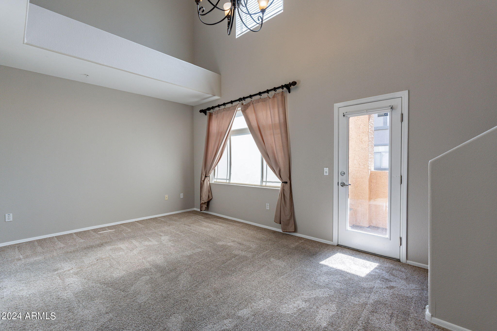 16825 N 14TH Street, 11