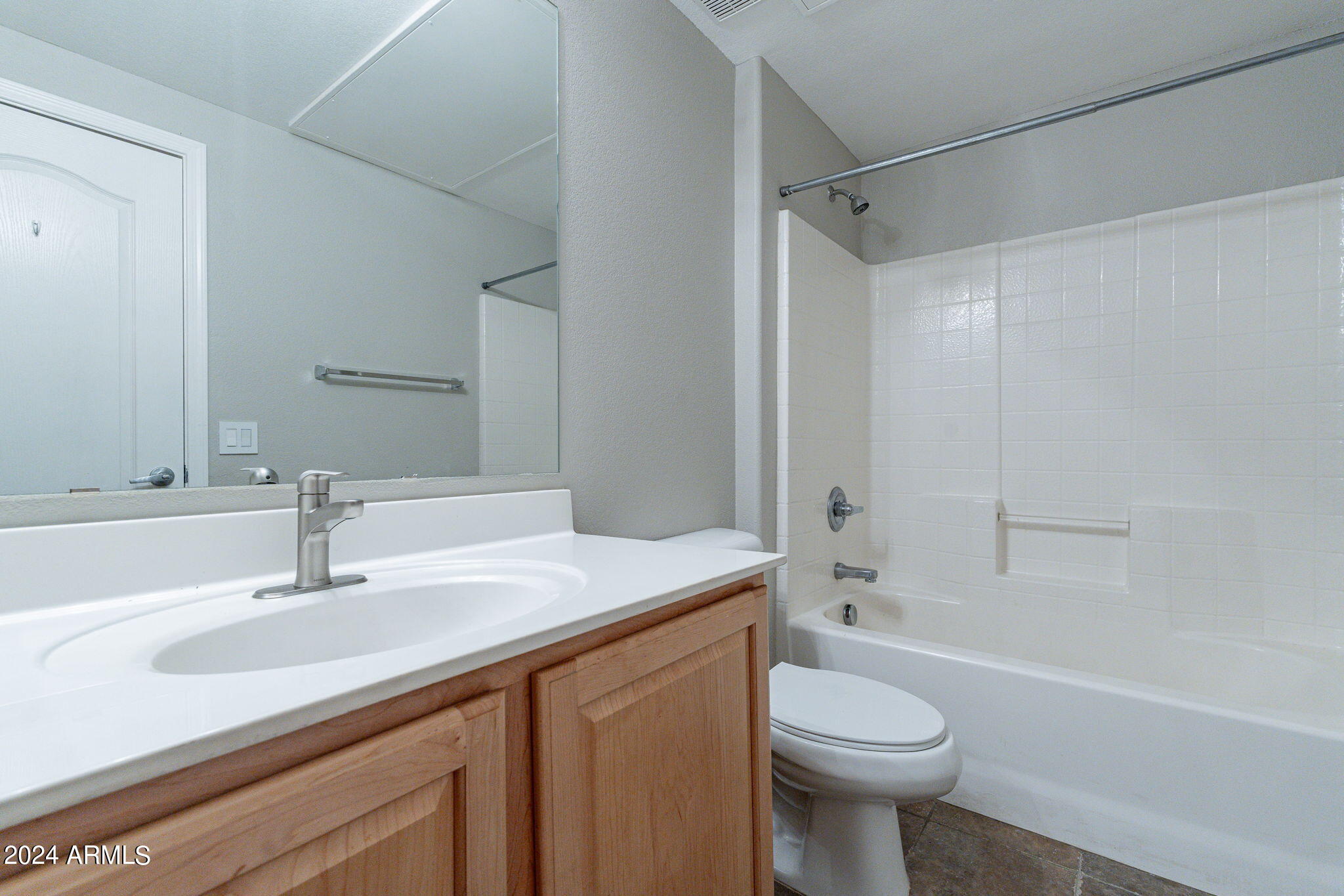 16825 N 14TH Street, 11