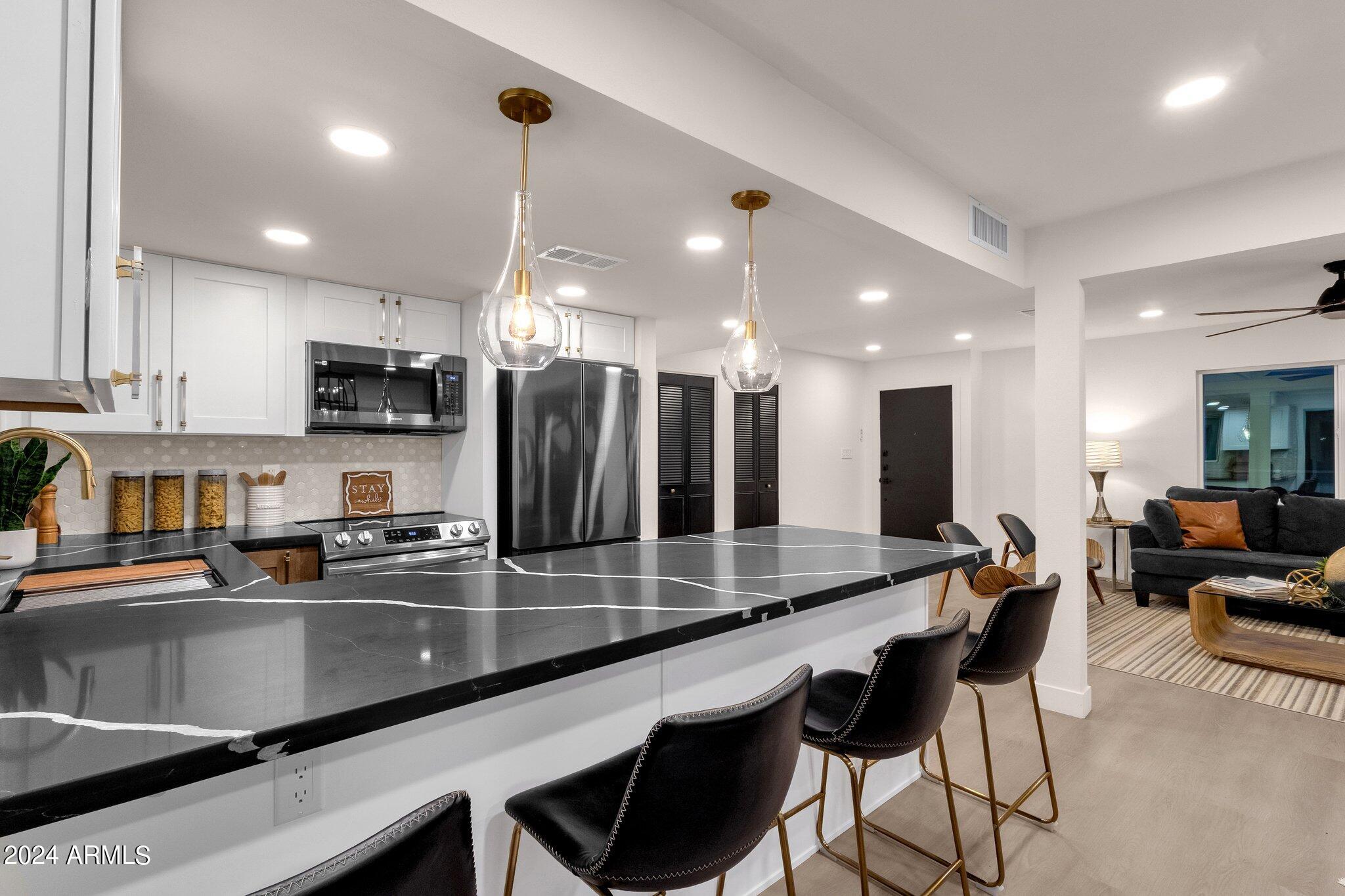 3749 E POINSETTIA Drive