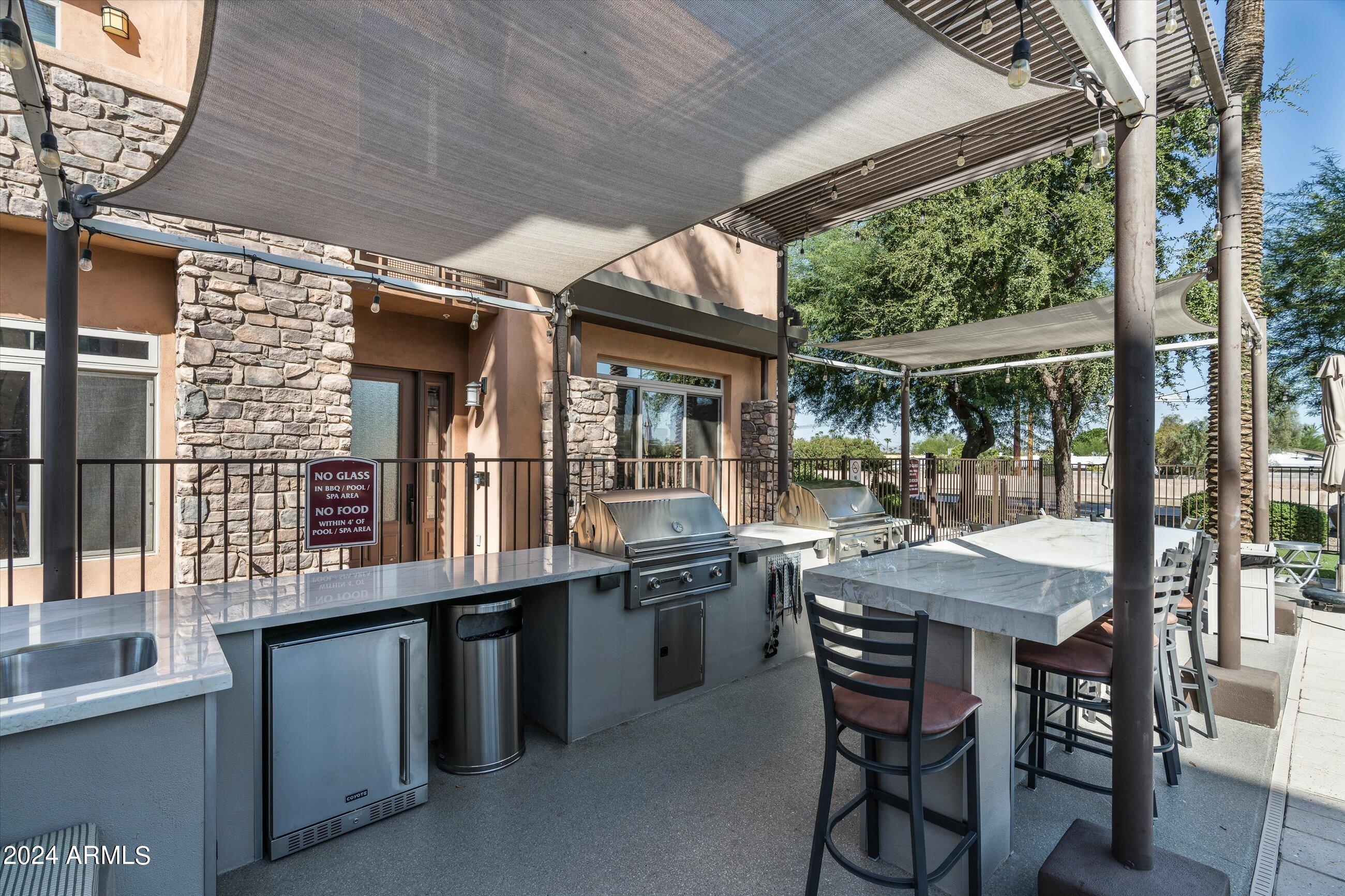 4931 N WOODMERE FAIRWAY 1005