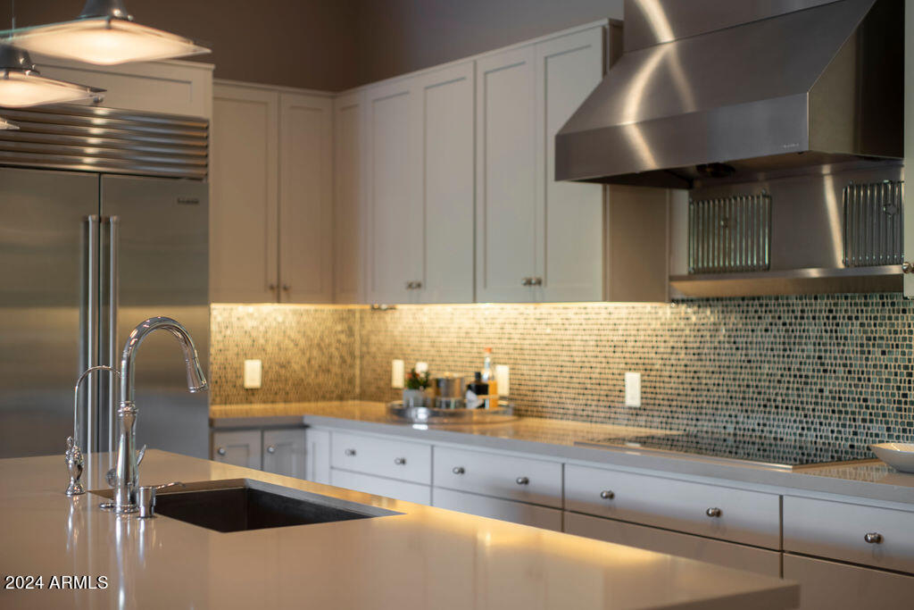 6166 N SCOTTSDALE Road, B1003