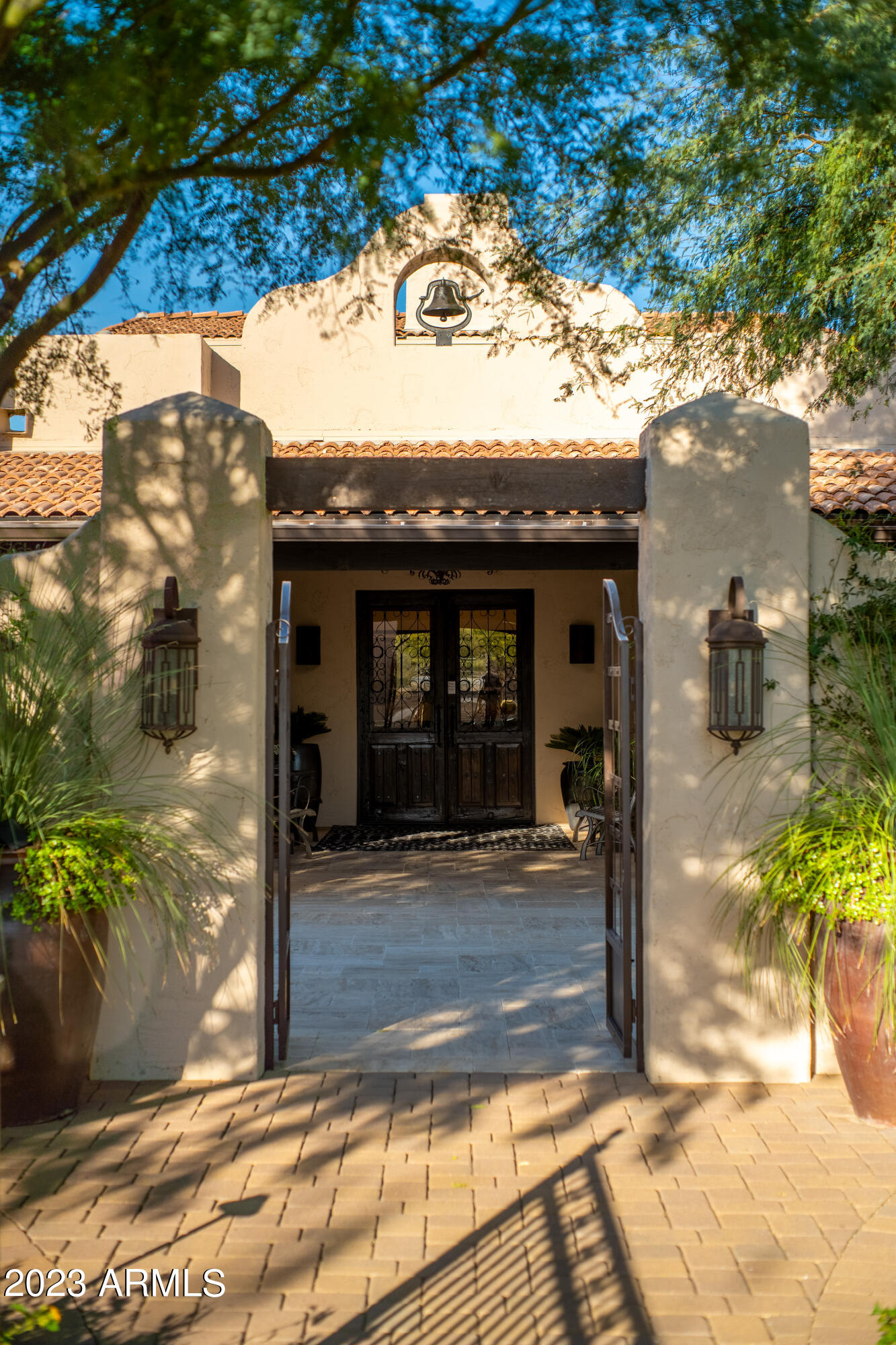 14114 E MILTON Court