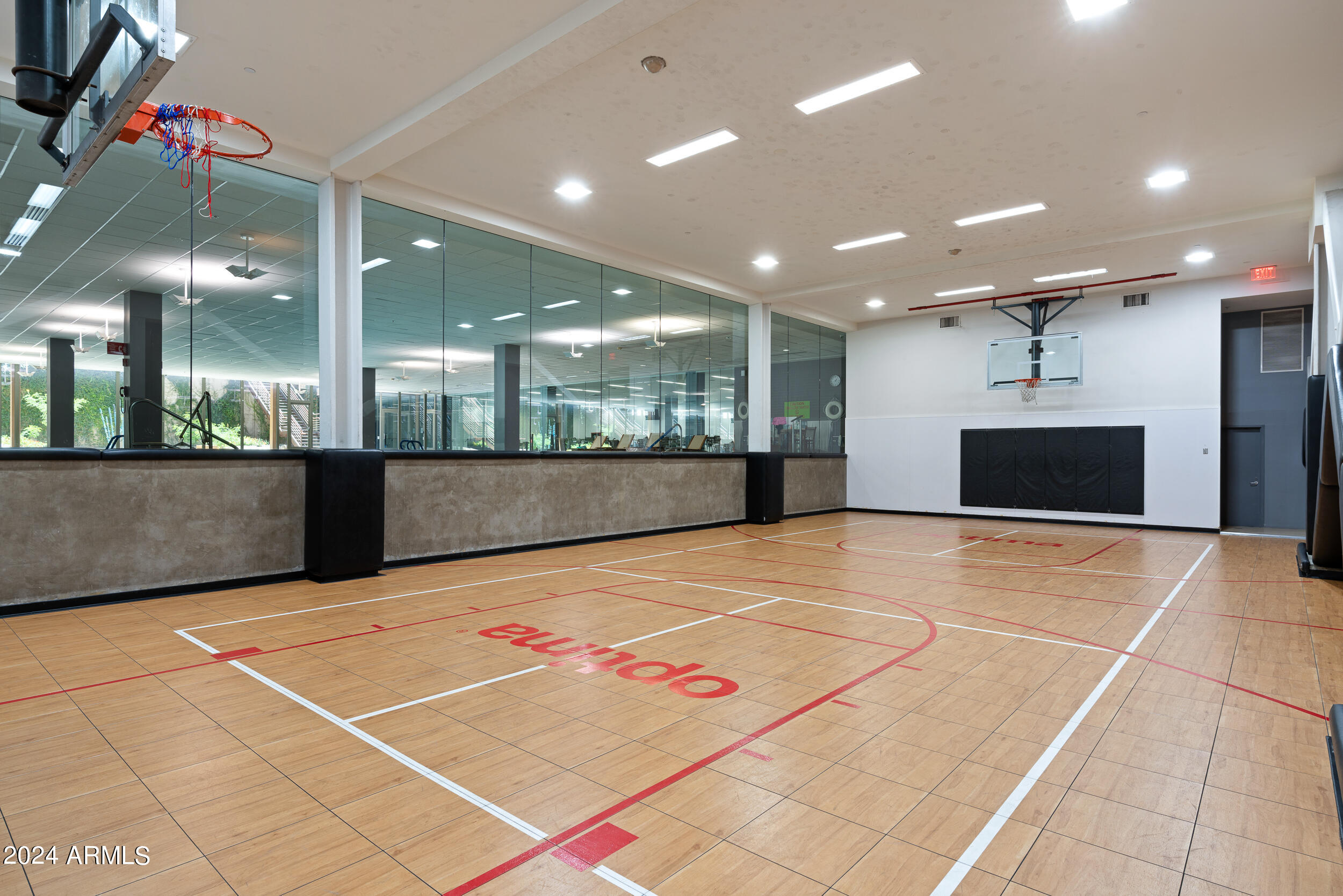 7121 E RANCHO VISTA Drive 1004