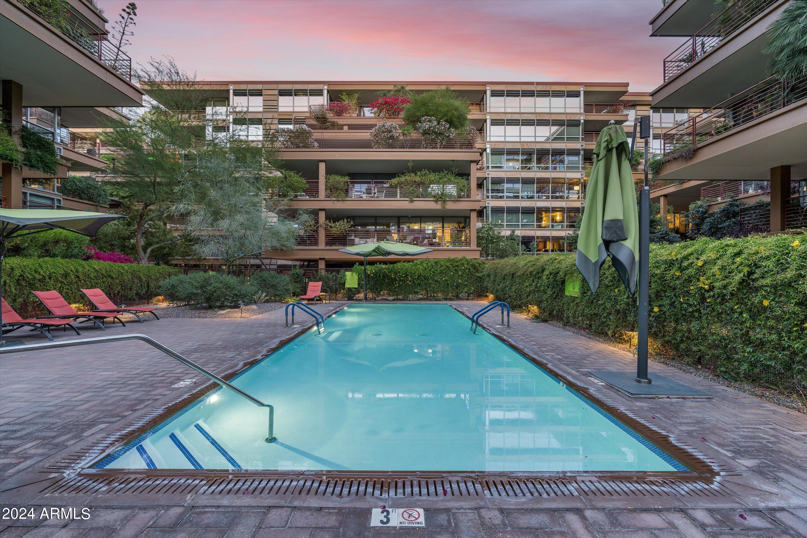 7121 E RANCHO VISTA Drive 1004