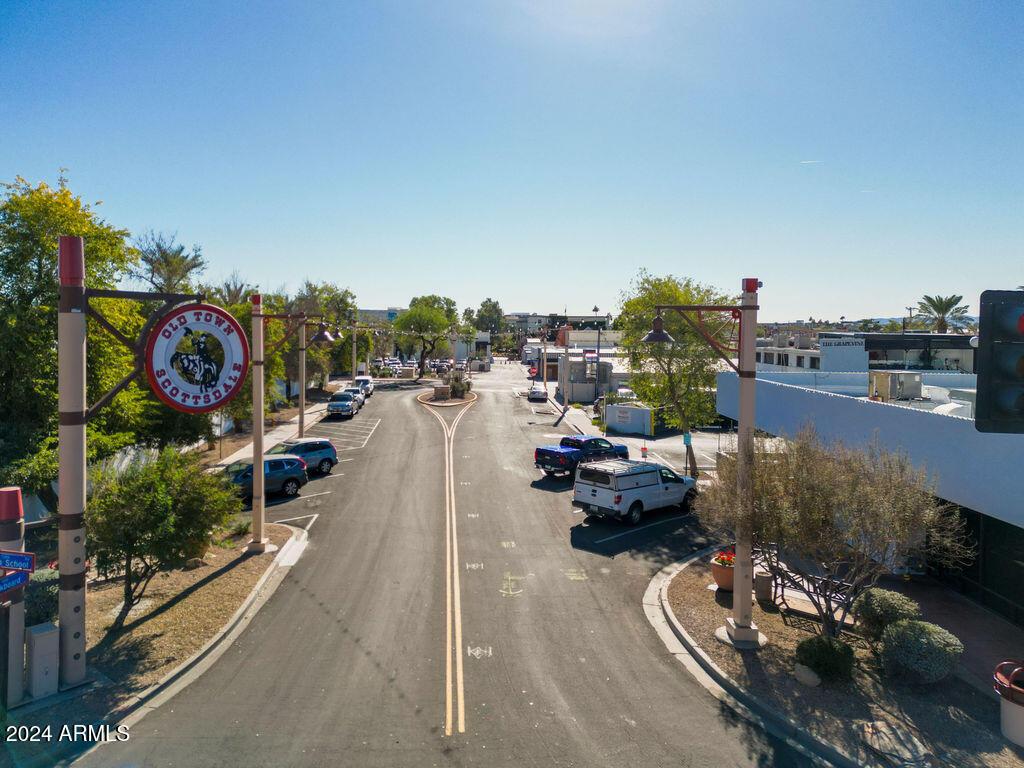 7301 E 3RD Avenue, 411