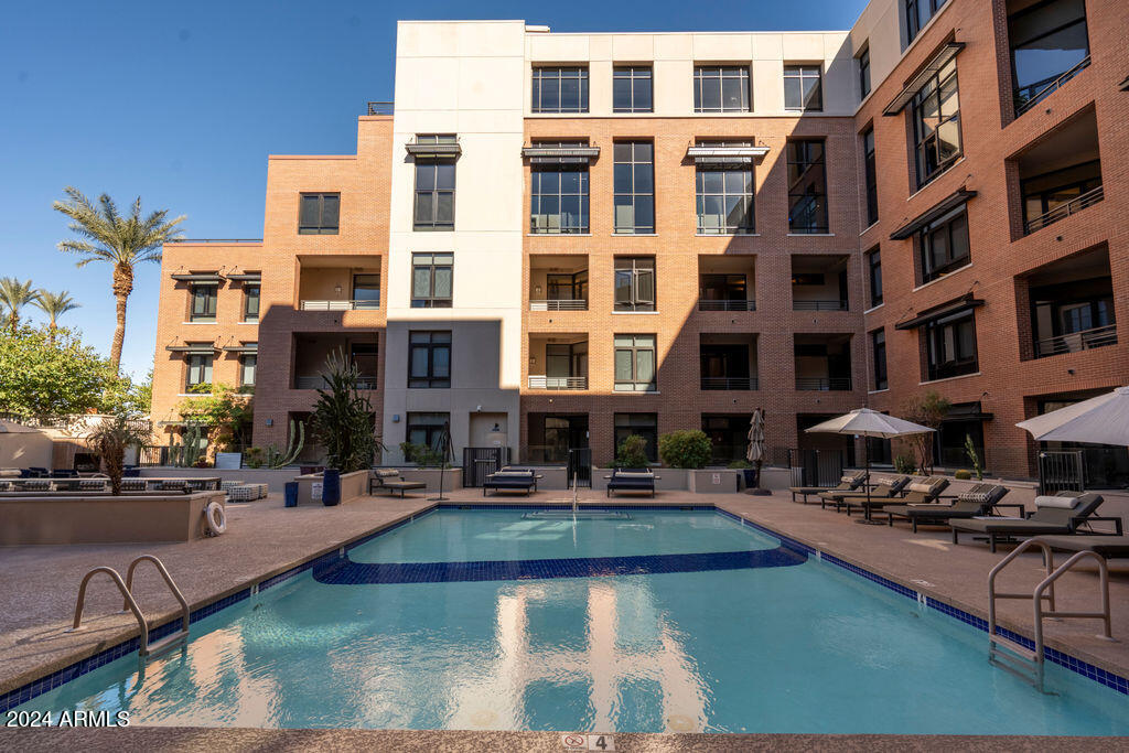 7301 E 3RD Avenue, 411