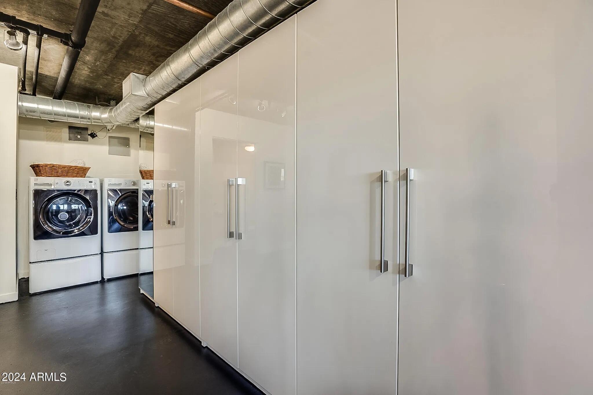 7301 E 3RD Avenue, 411