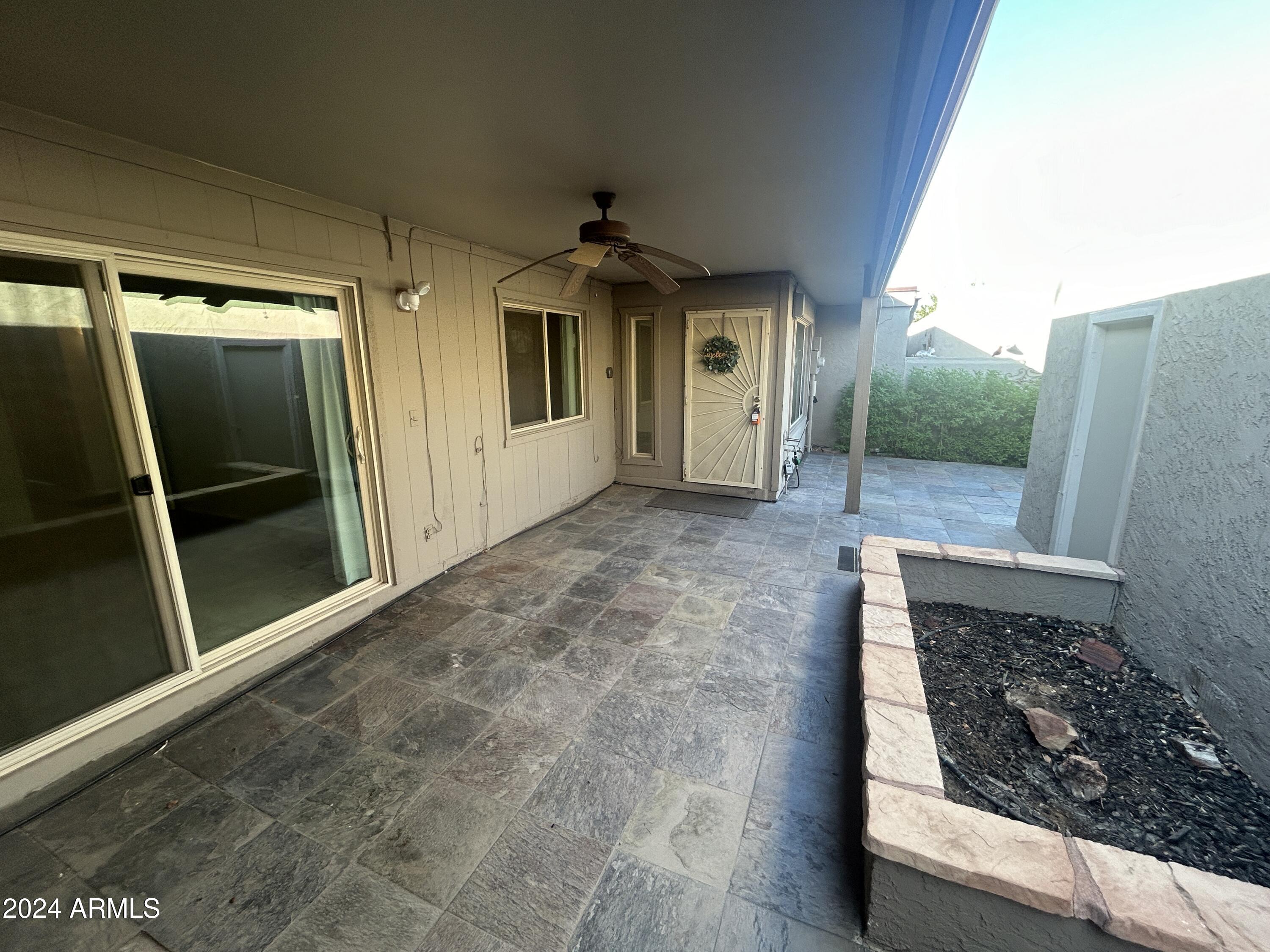 7206 N VIA DE PAESIA --