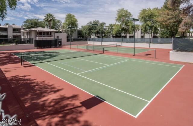 5219 N 24TH Street, 108