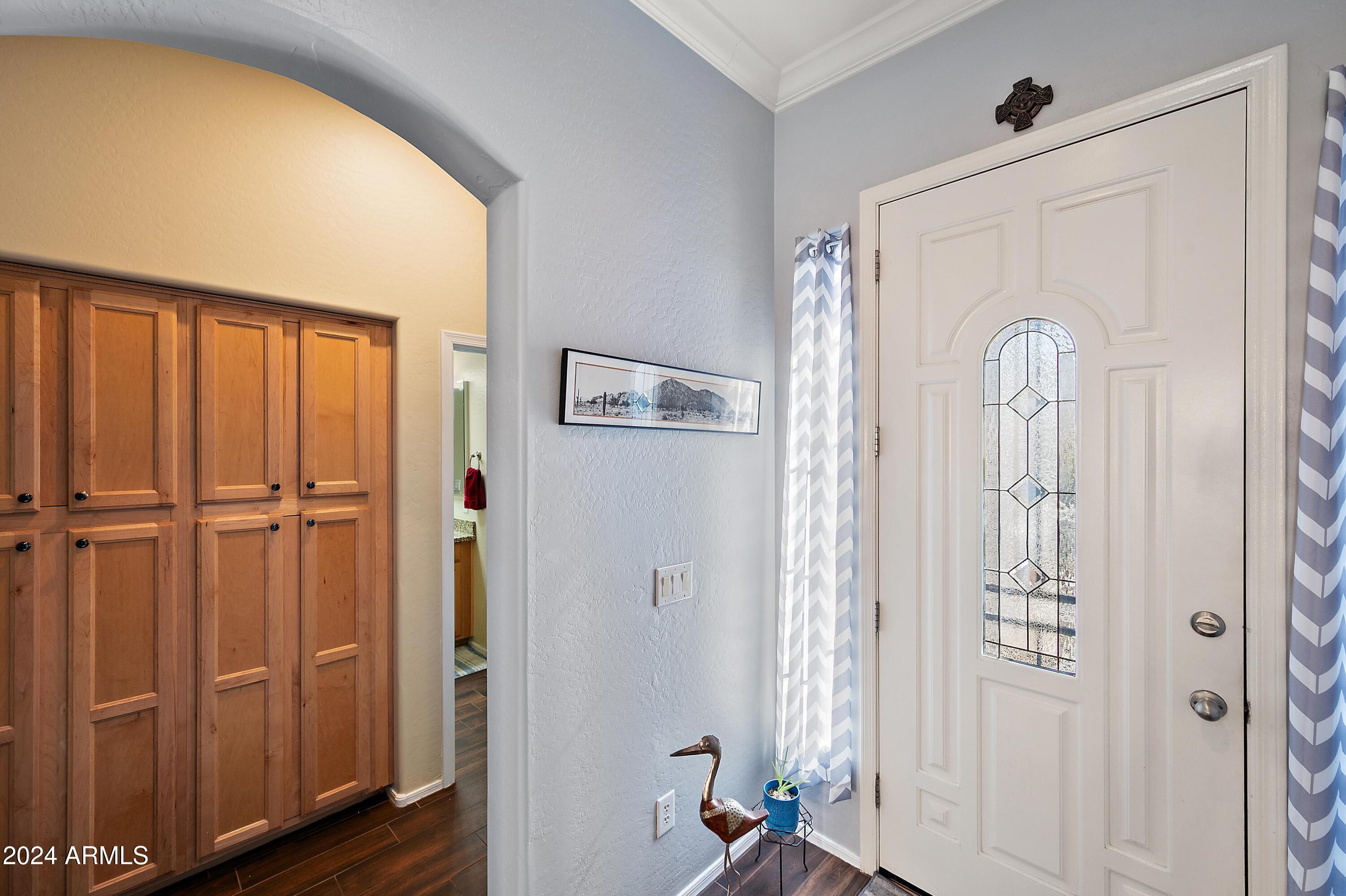 2412 W CRIMSON Terrace