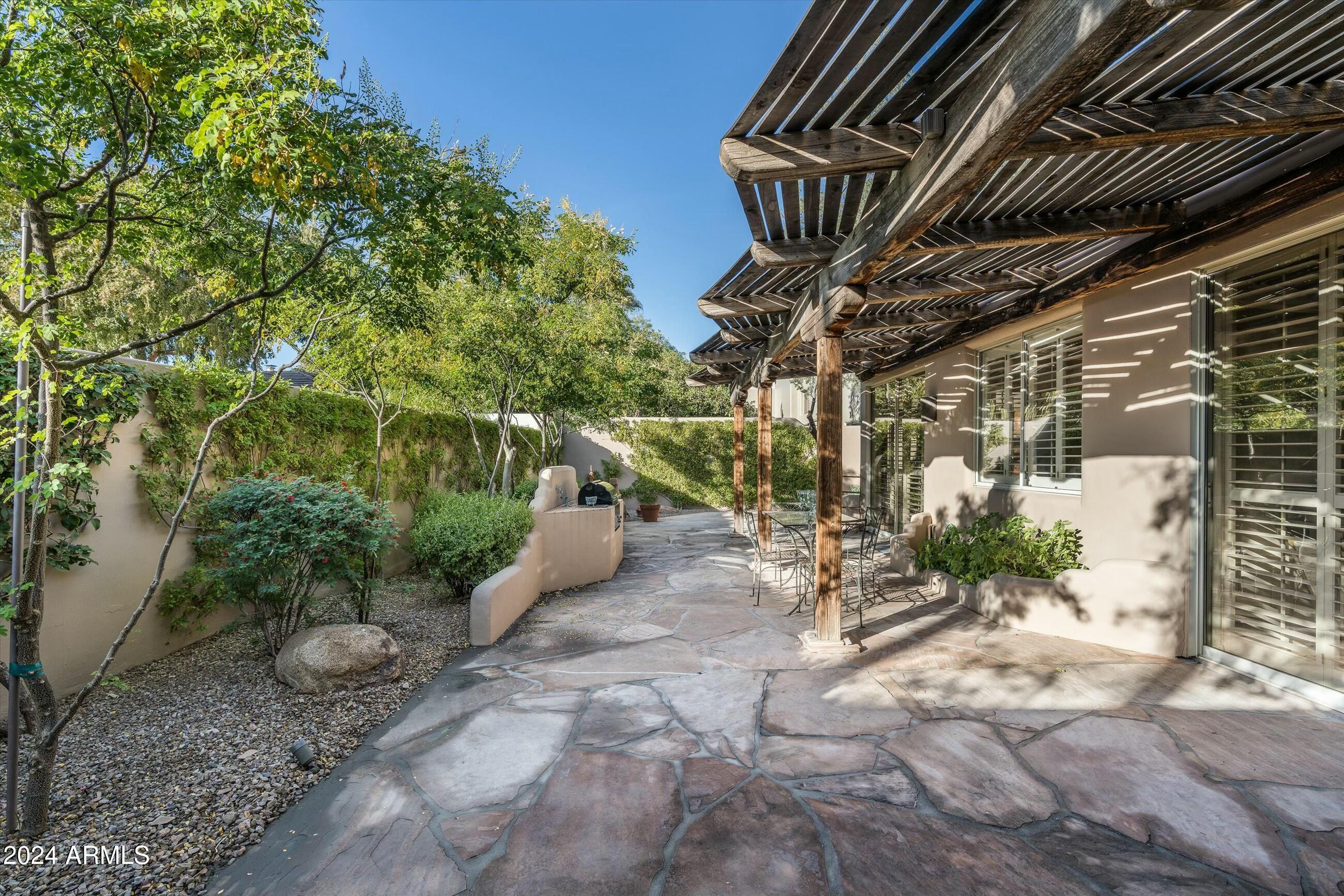 6711 E CAMELBACK Road 66