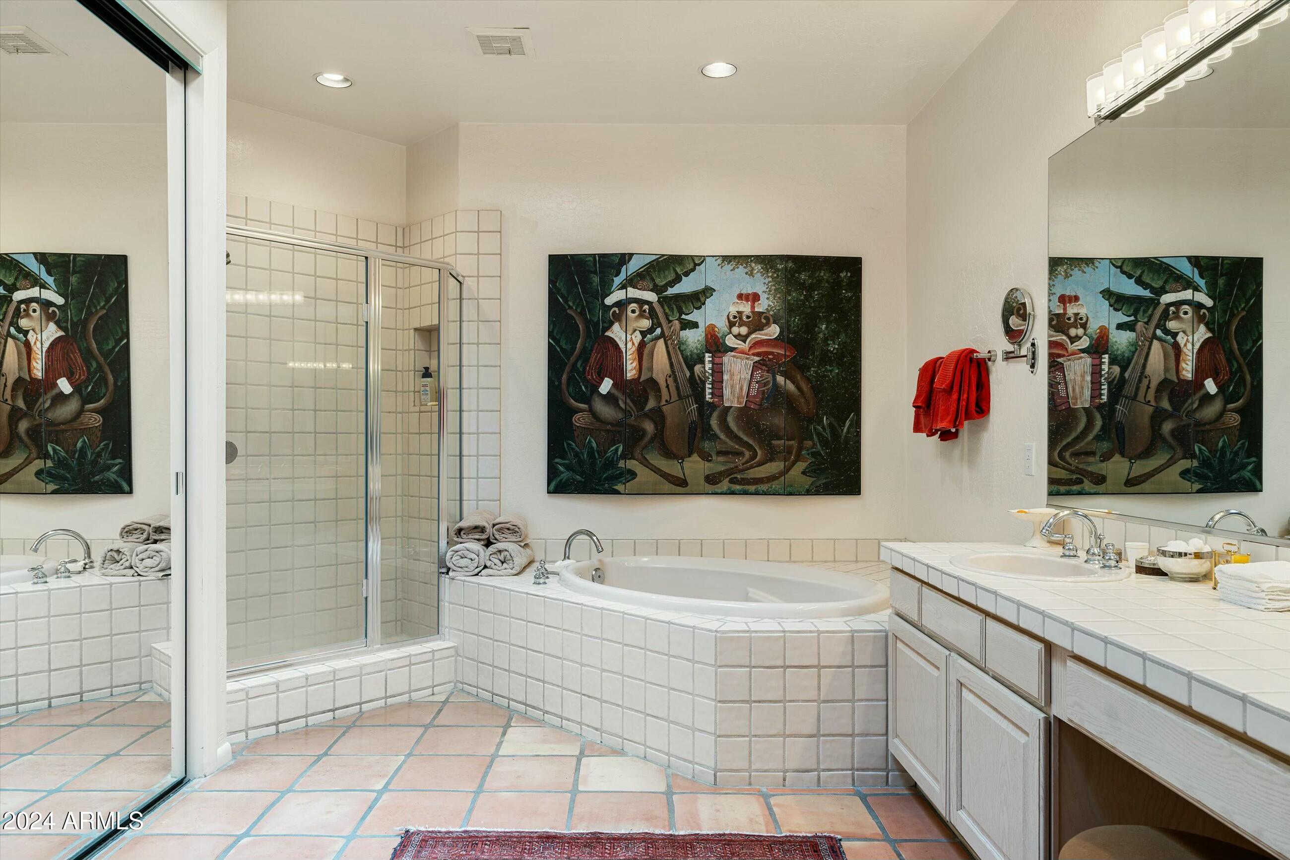 6711 E CAMELBACK Road 66