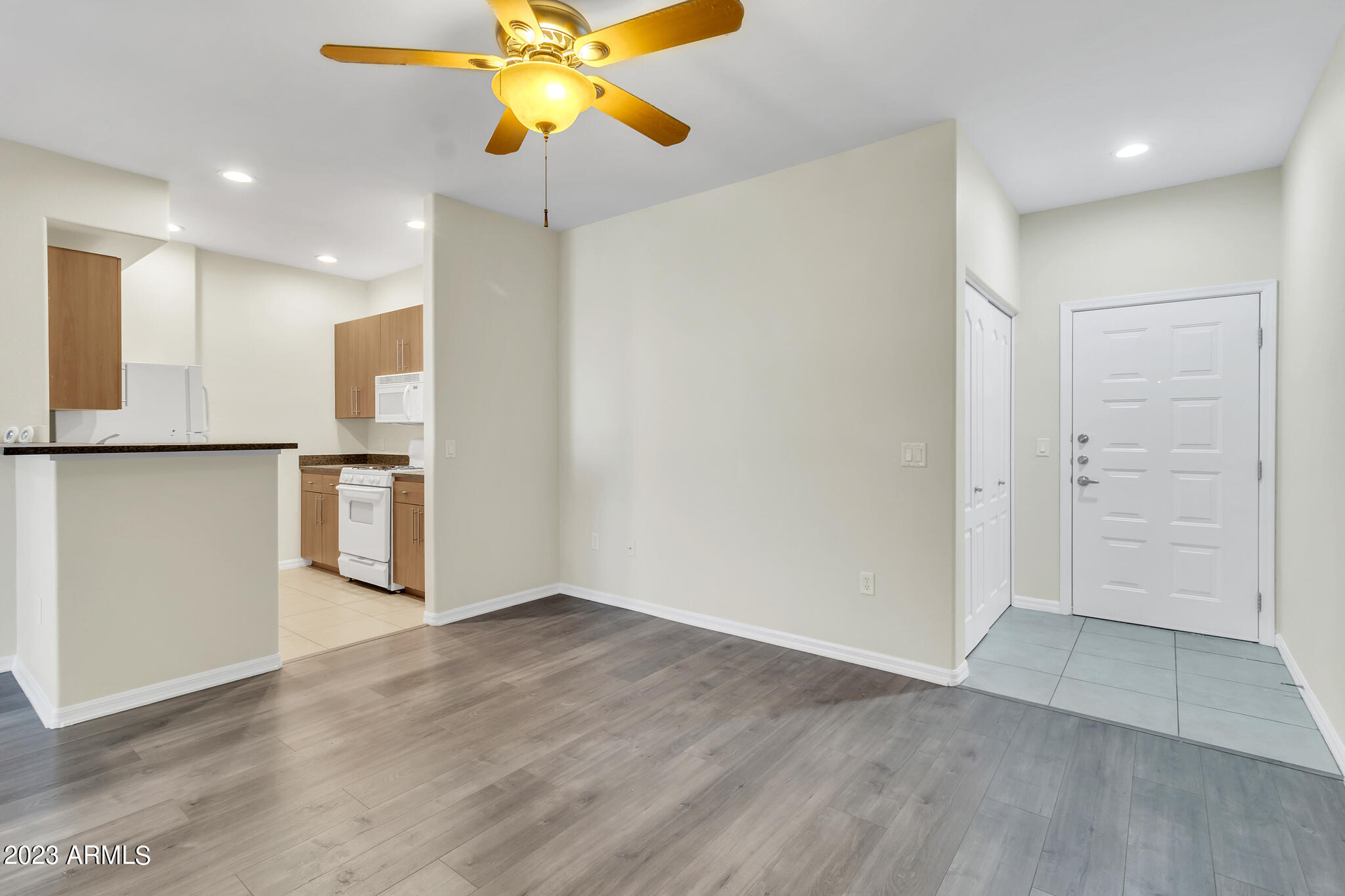 6900 E PRINCESS Drive 1140