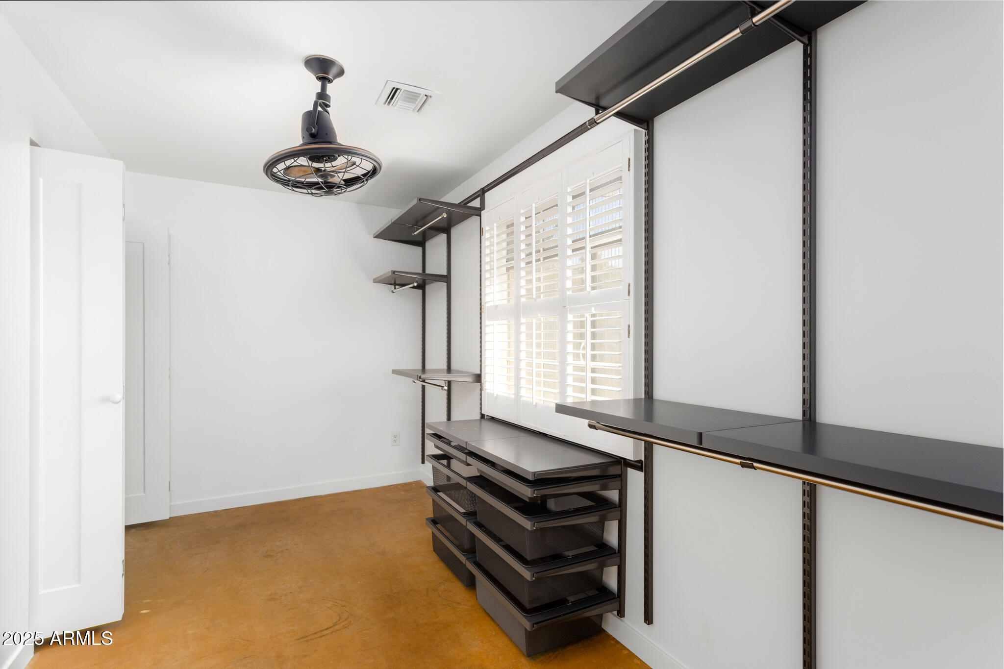 3634 E PICCADILLY Road