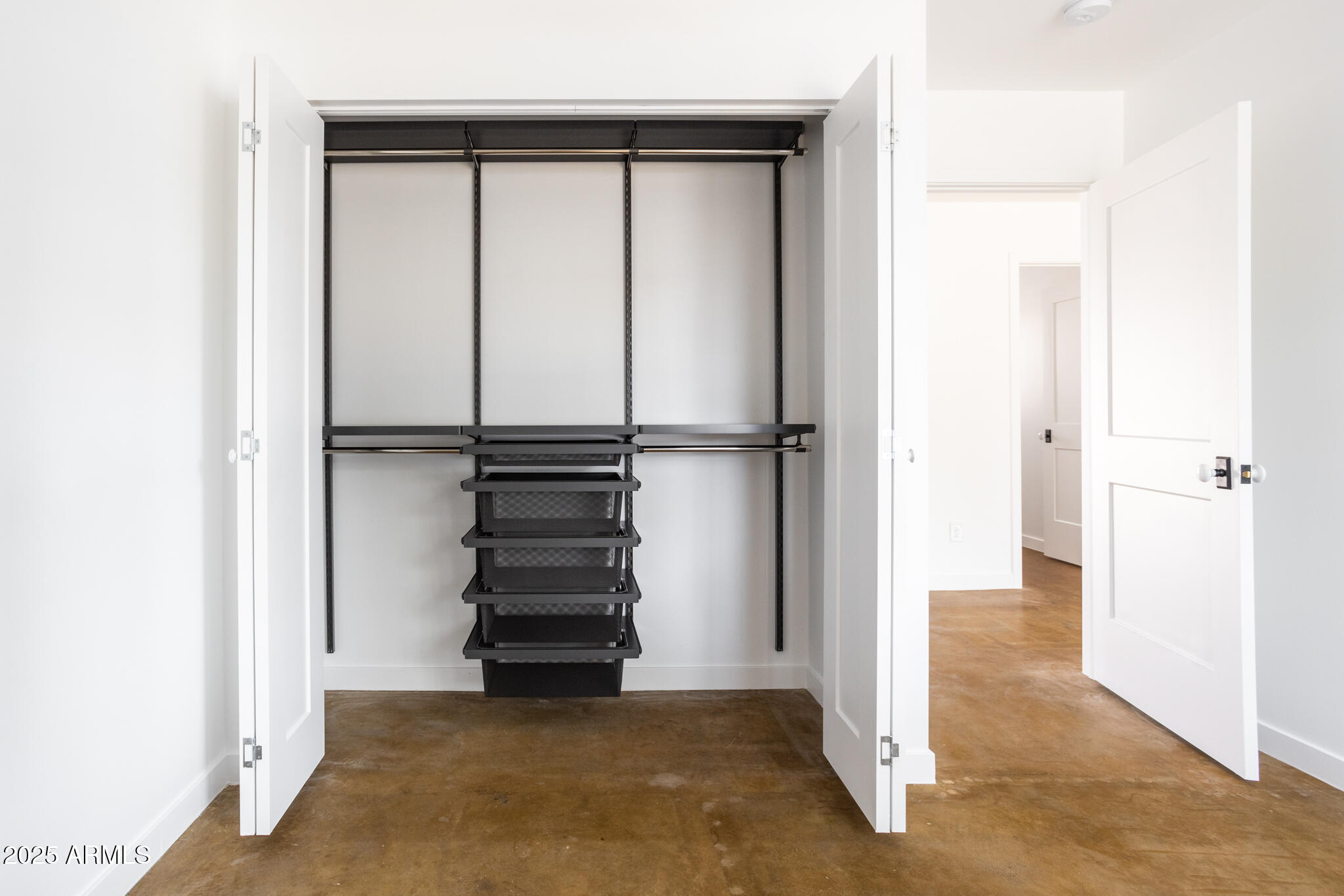 3634 E PICCADILLY Road