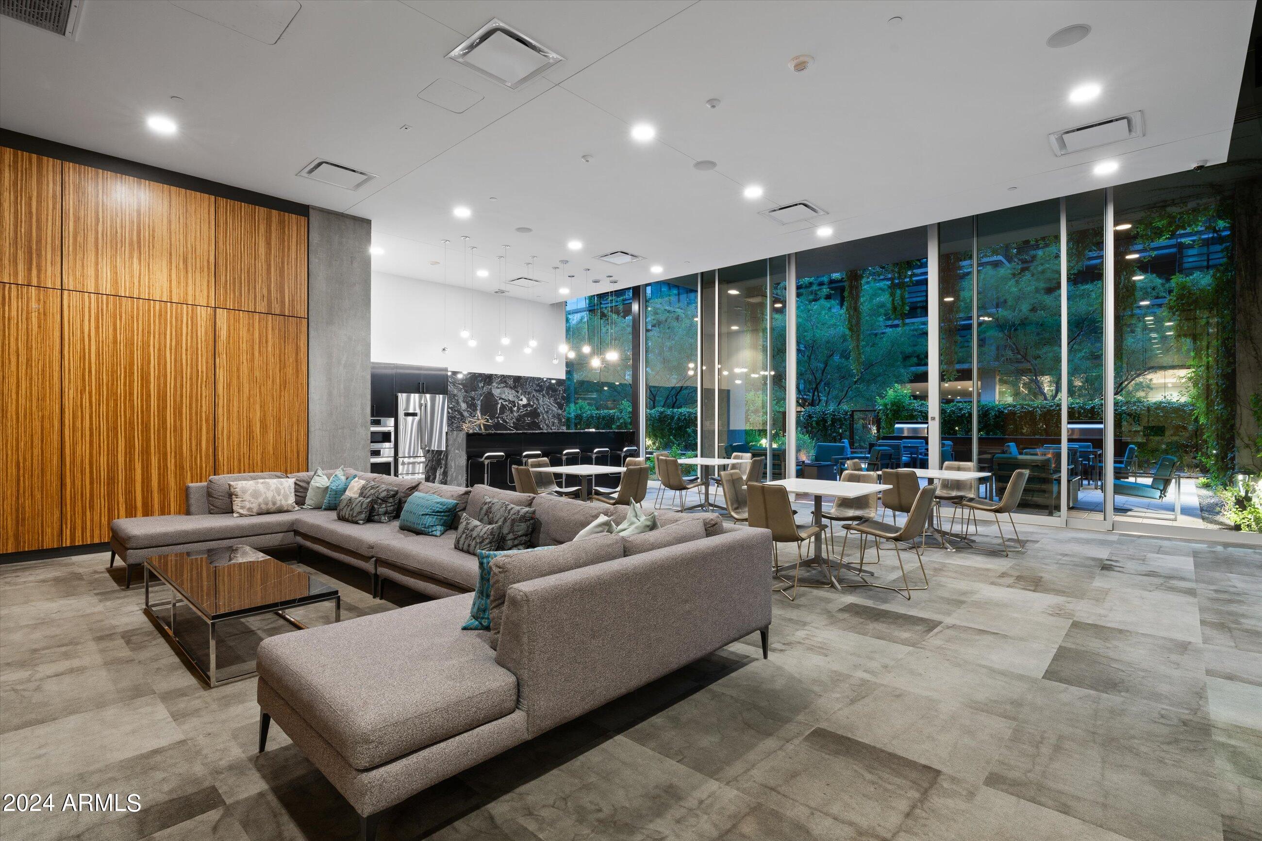 7120 E KIERLAND Boulevard 311