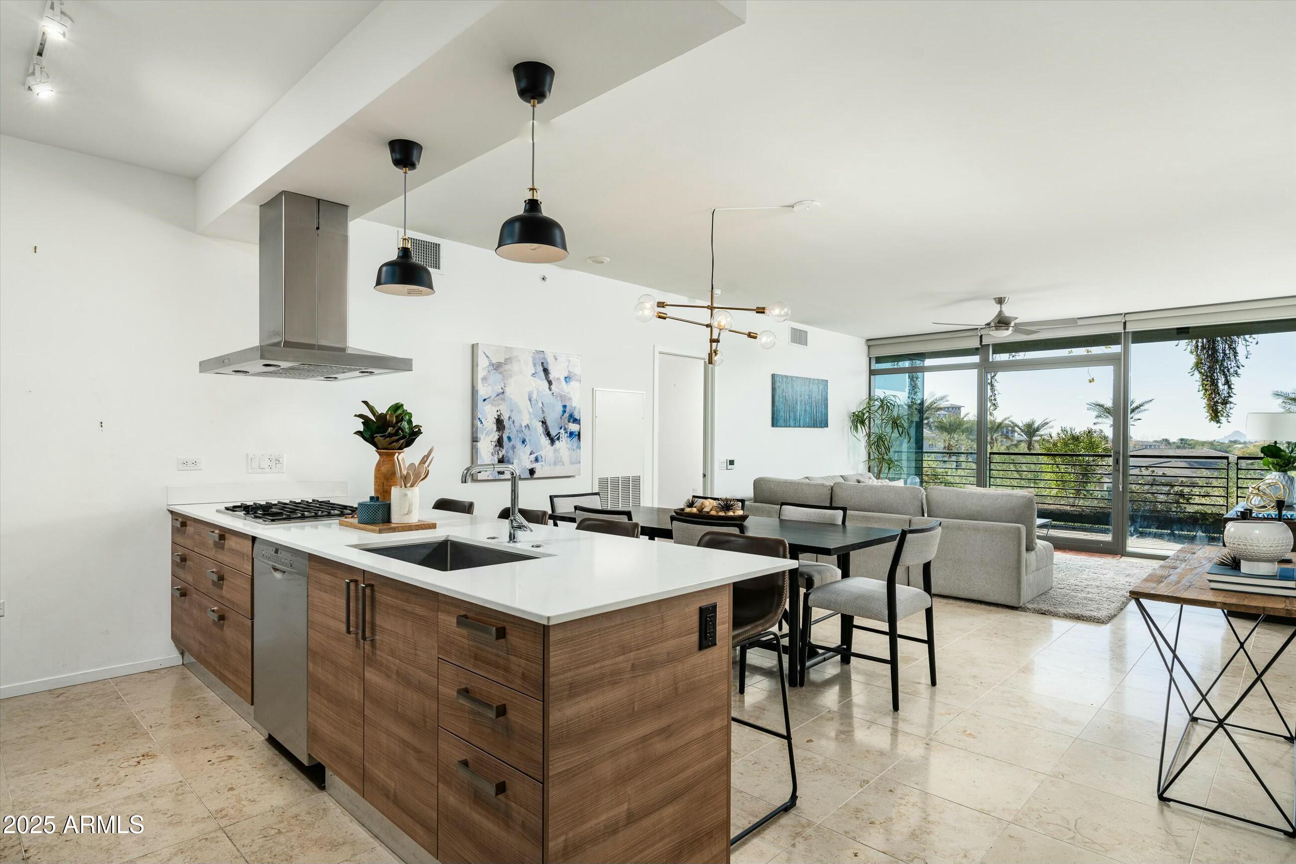 7120 E KIERLAND Boulevard 311